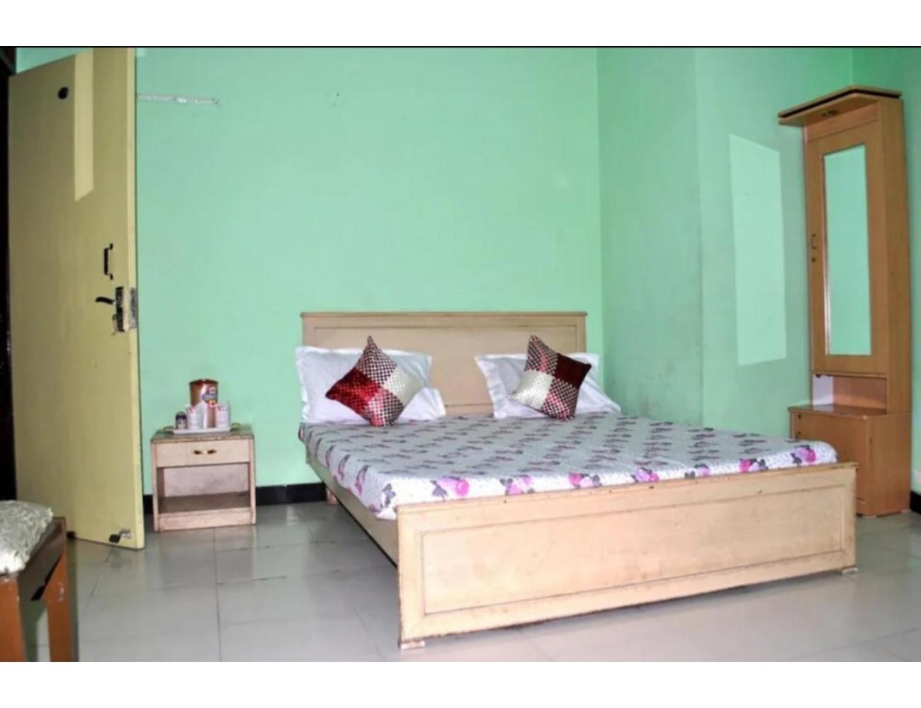 Viren Plaza, Agra