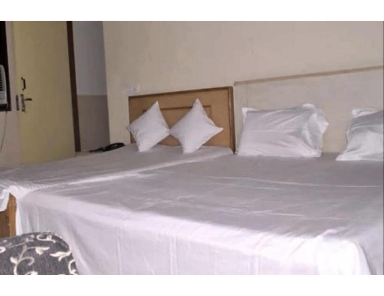 Viren Plaza, Agra