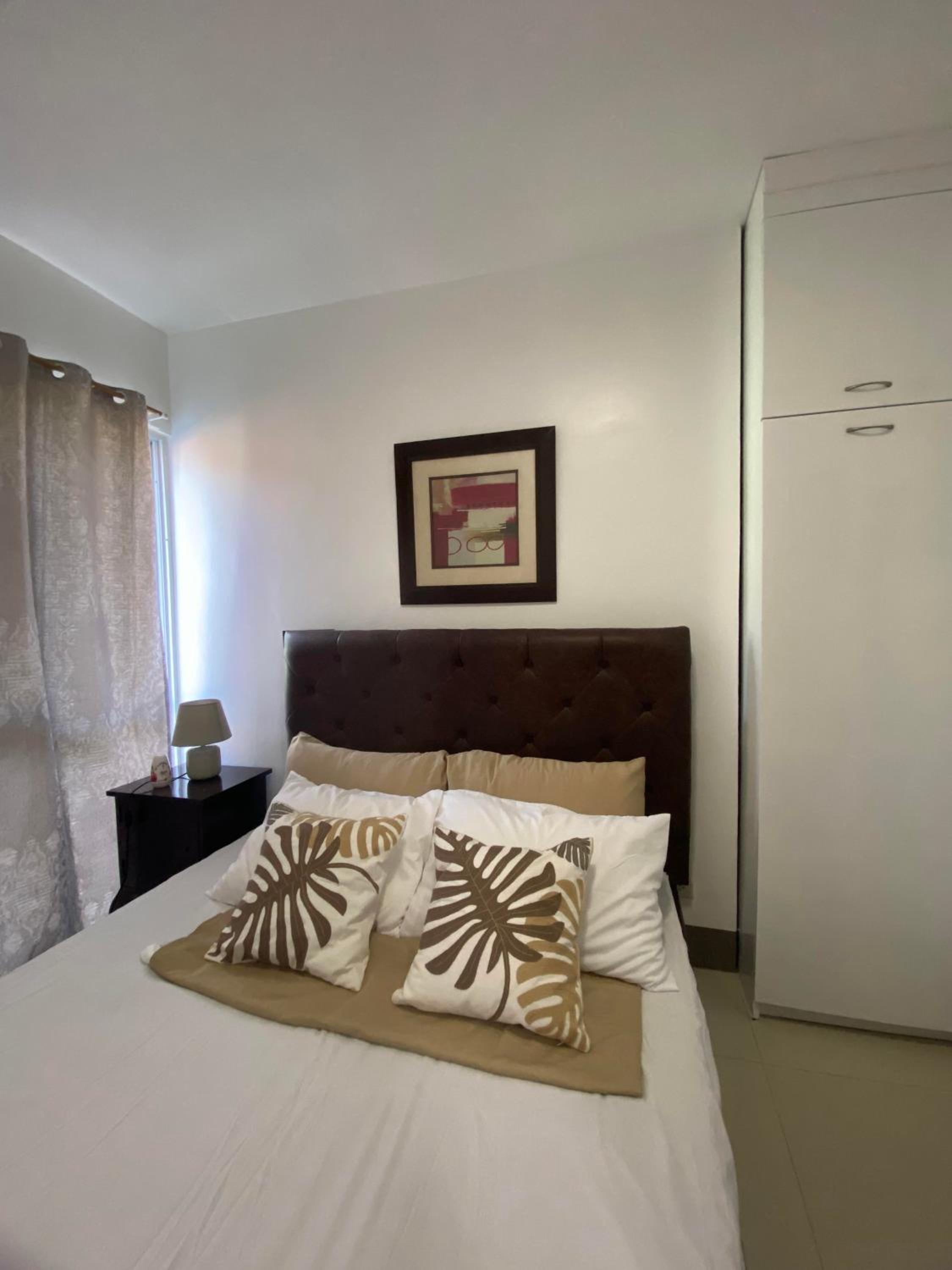 CDO UPTOWN CONDOMINIUM view 5
