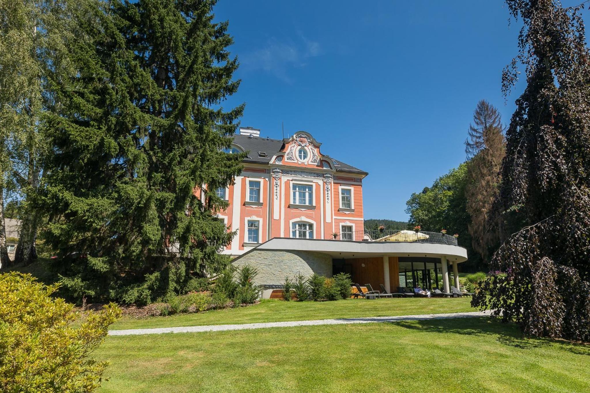 Wellness & Spa hotel Villa Regenhart