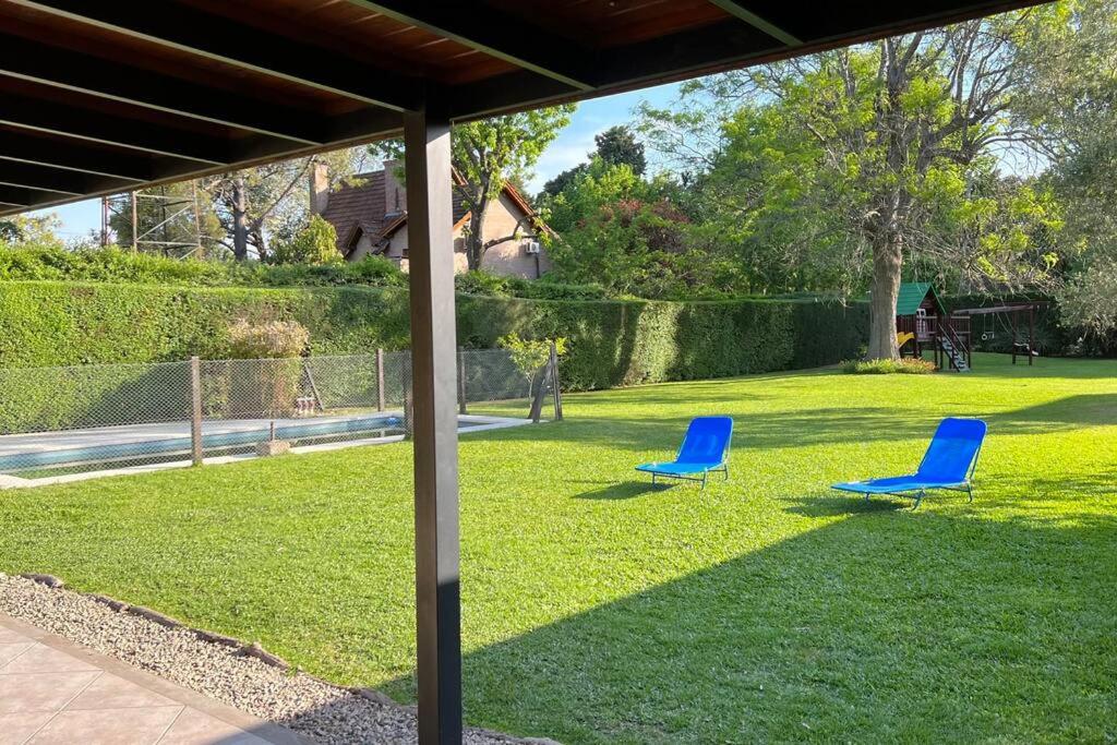 Casa en Ing. Maschwitz con gran parque y pileta