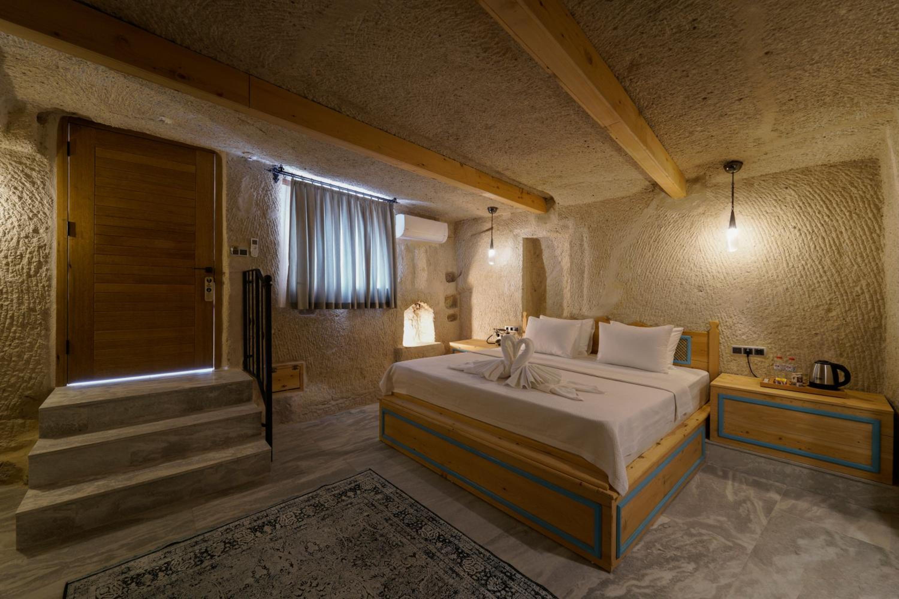 The Niche Cave Hotel - Image 81