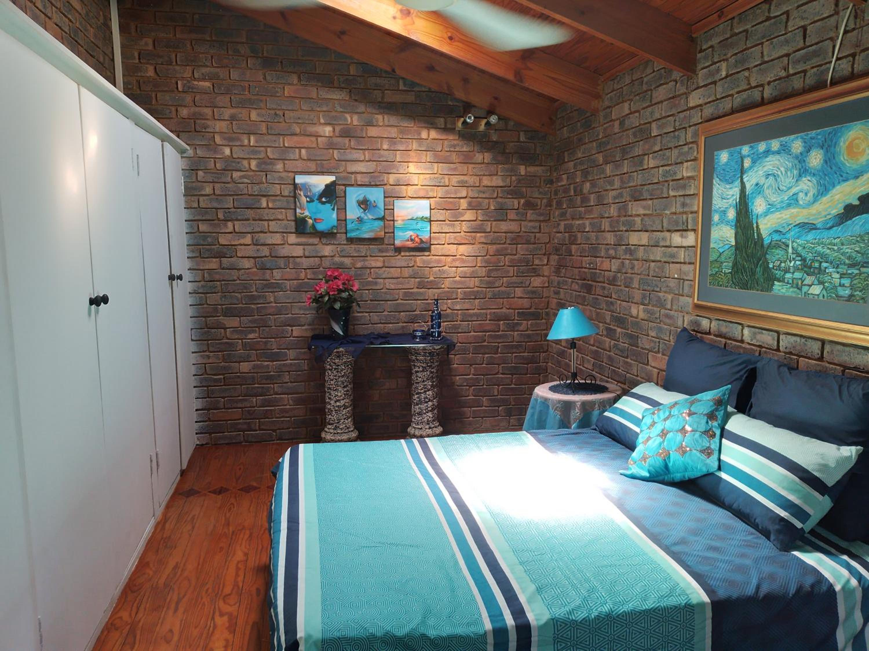 Sharon's Dream - Self Catering Apartment view 4