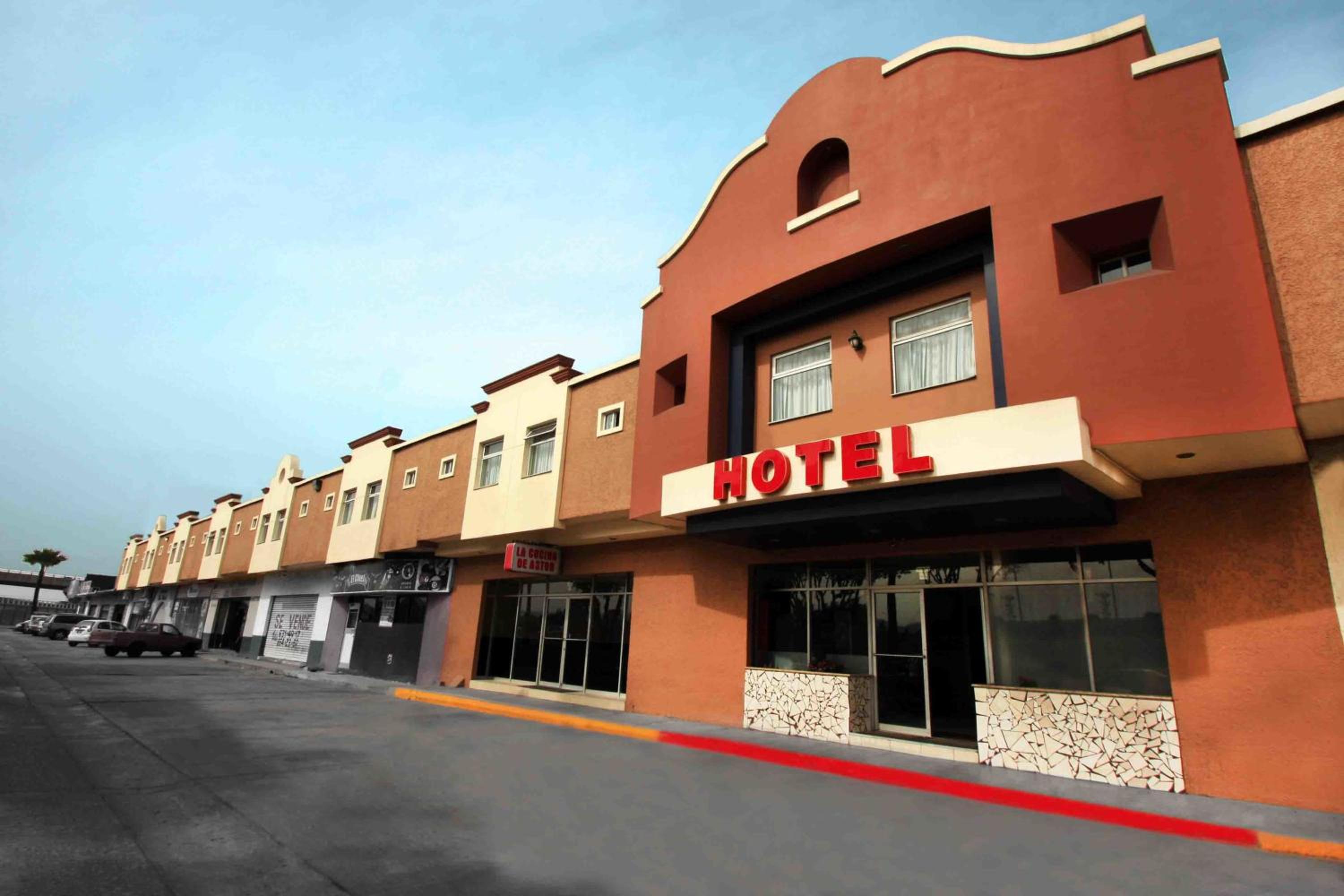 Hotel Astor Tijuana - Property Image 2