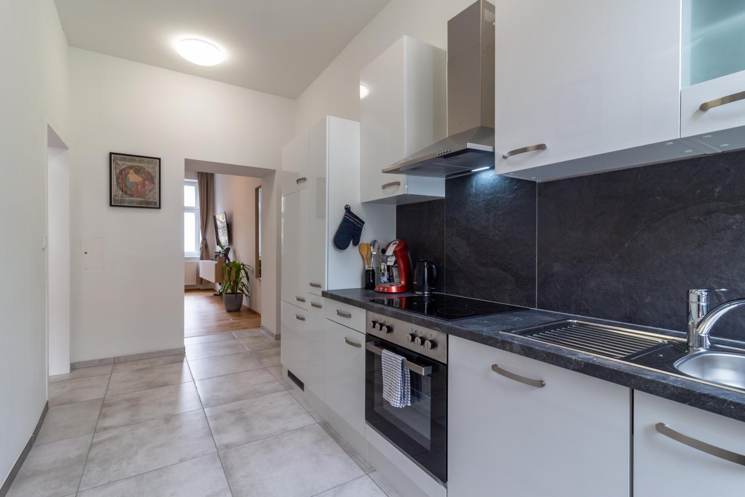 Cozy, generous City Apartment - 10 min to city-centre - Contactless 24h Check-In