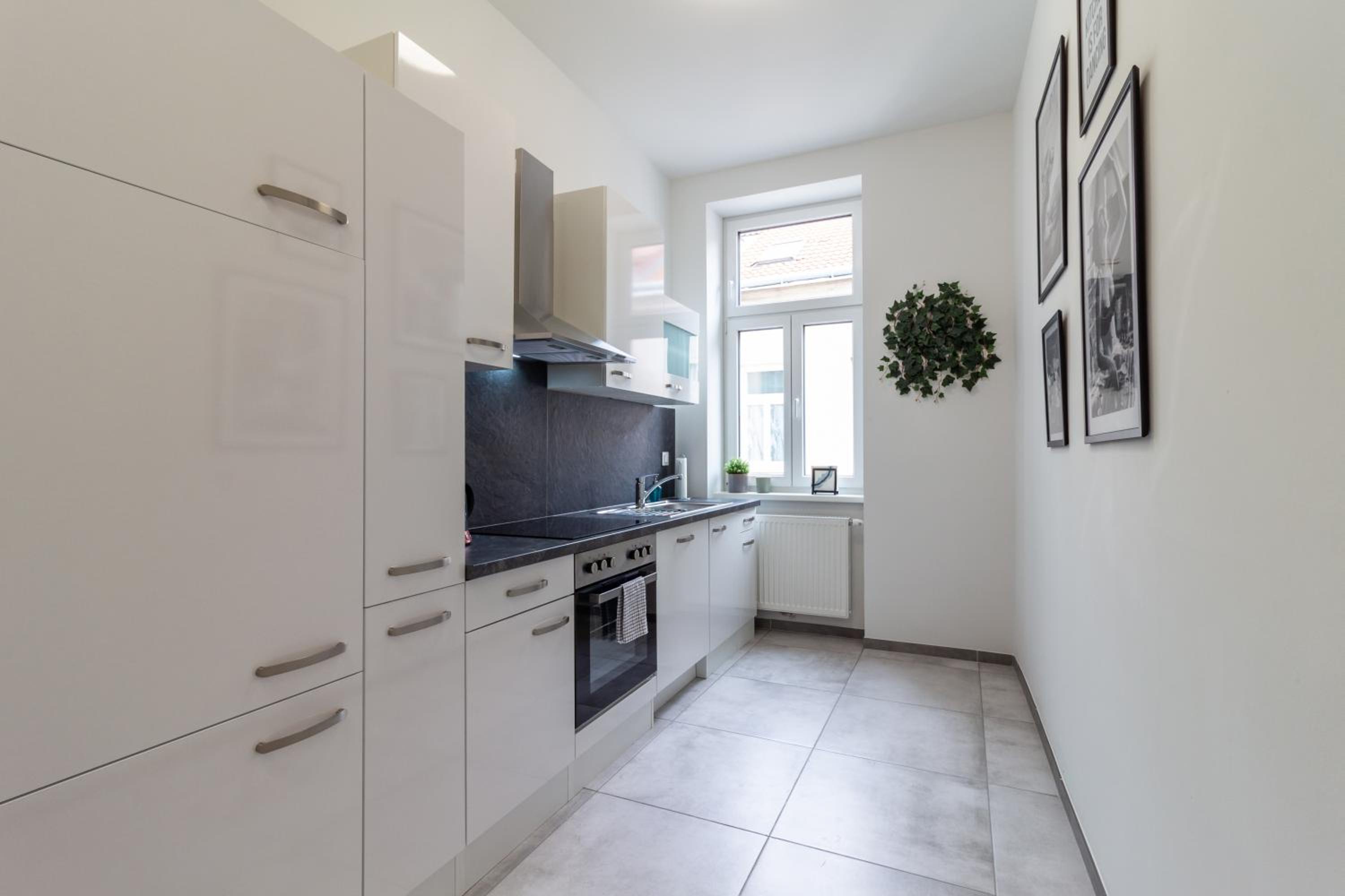 Cozy, generous City Apartment - 10 min to city-centre - Contactless 24h Check-In