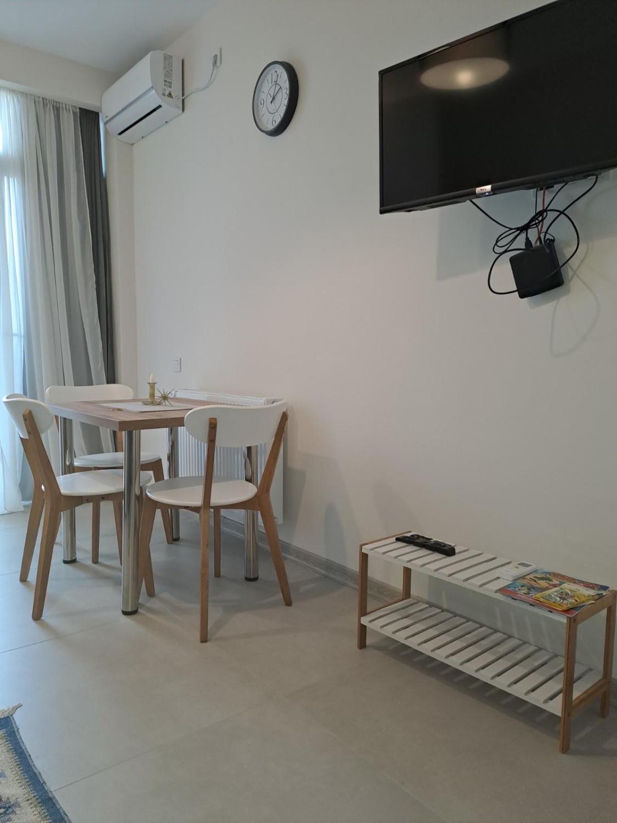 Izo's Home view 5