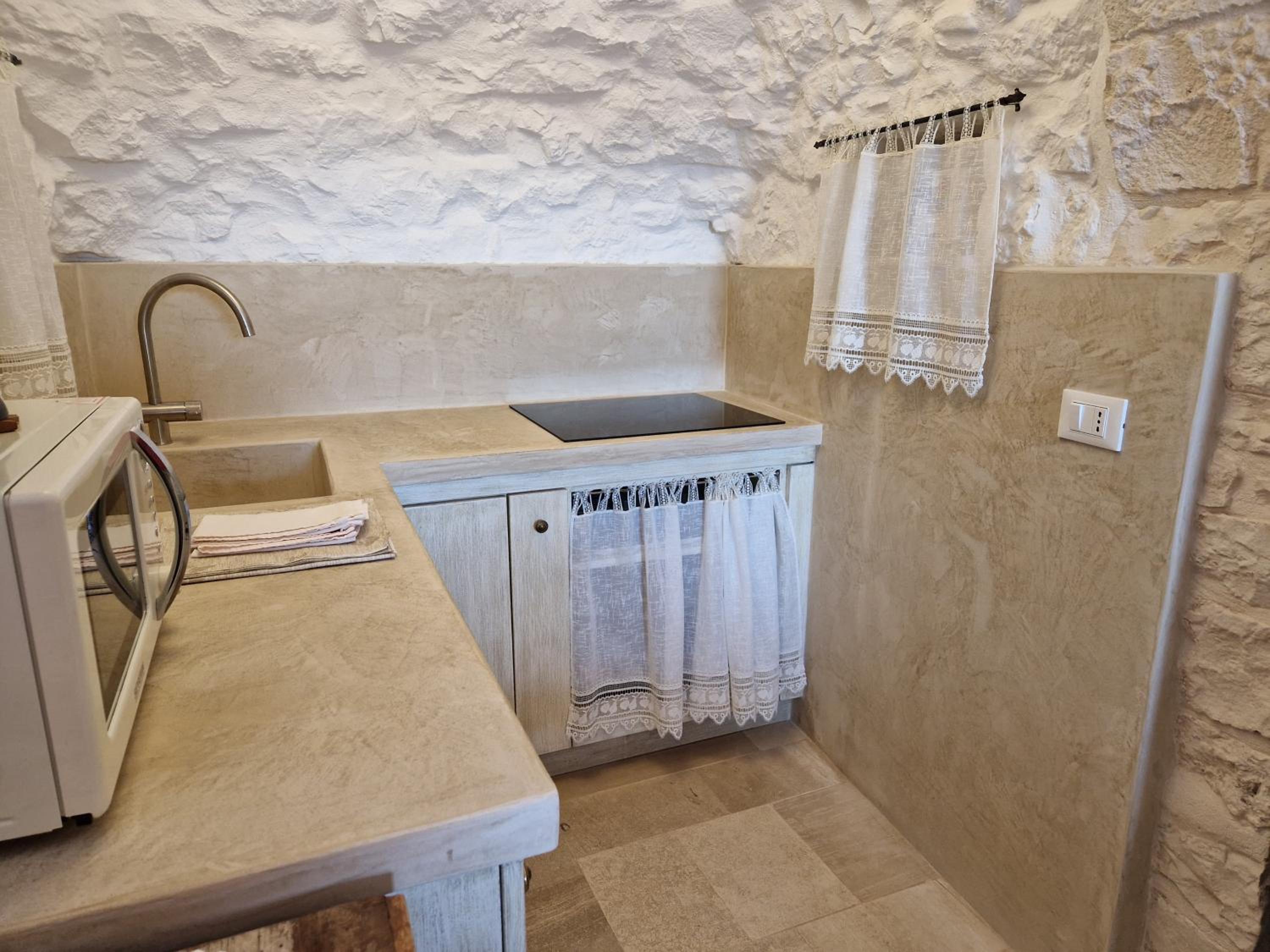 Trullo Siamese view 2