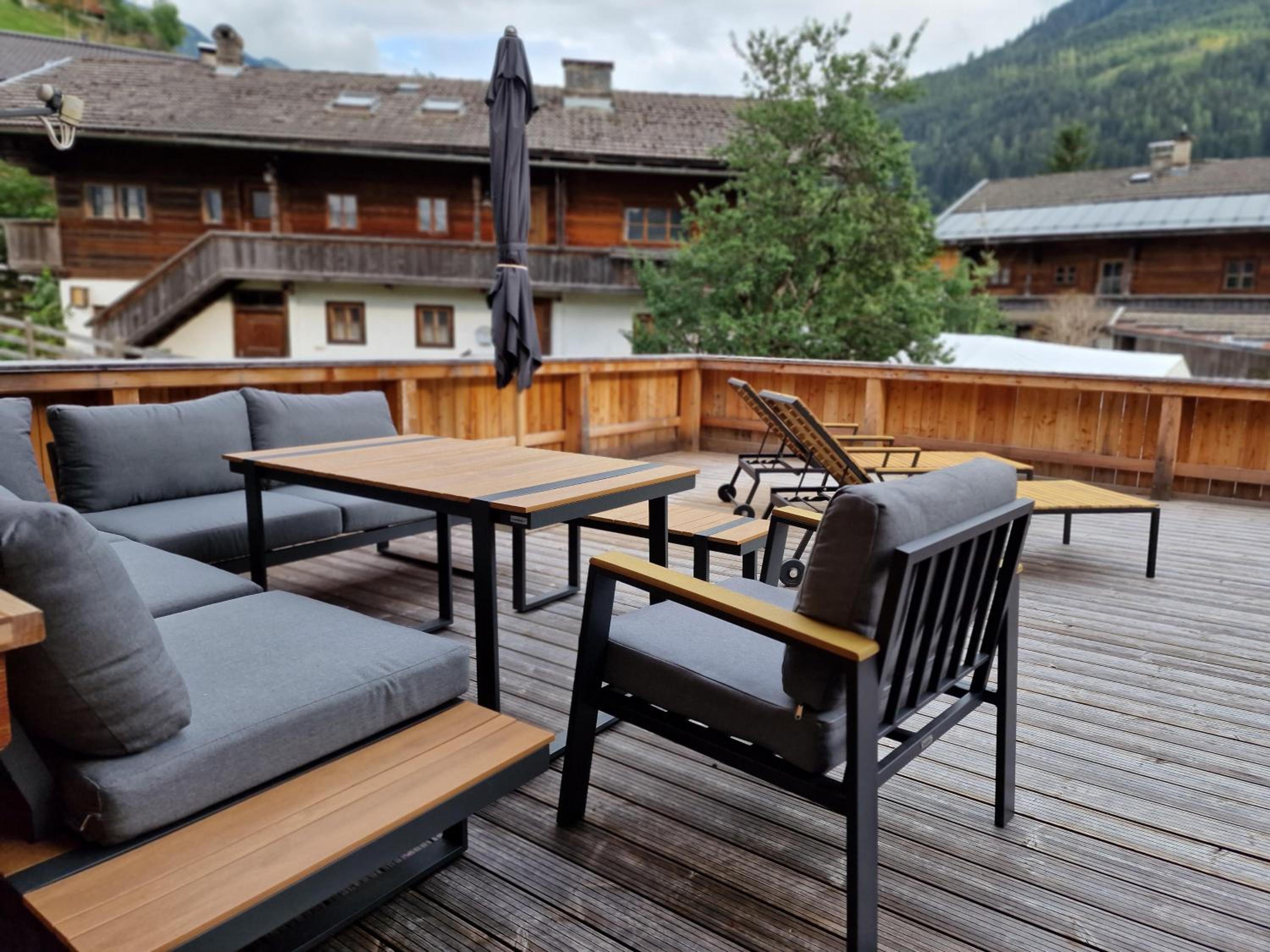 Kast'l Apartments
