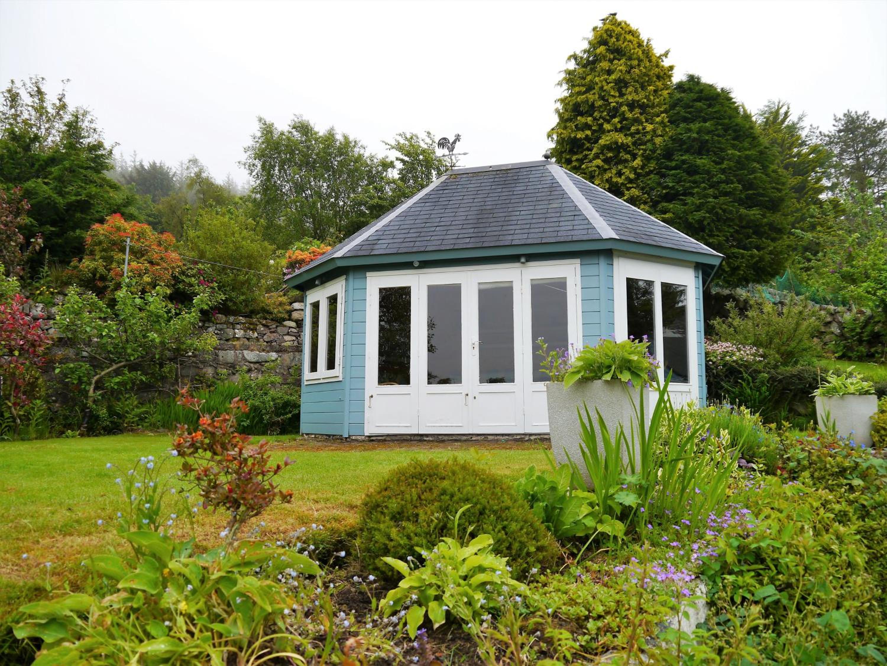 Phoenix Cottage
