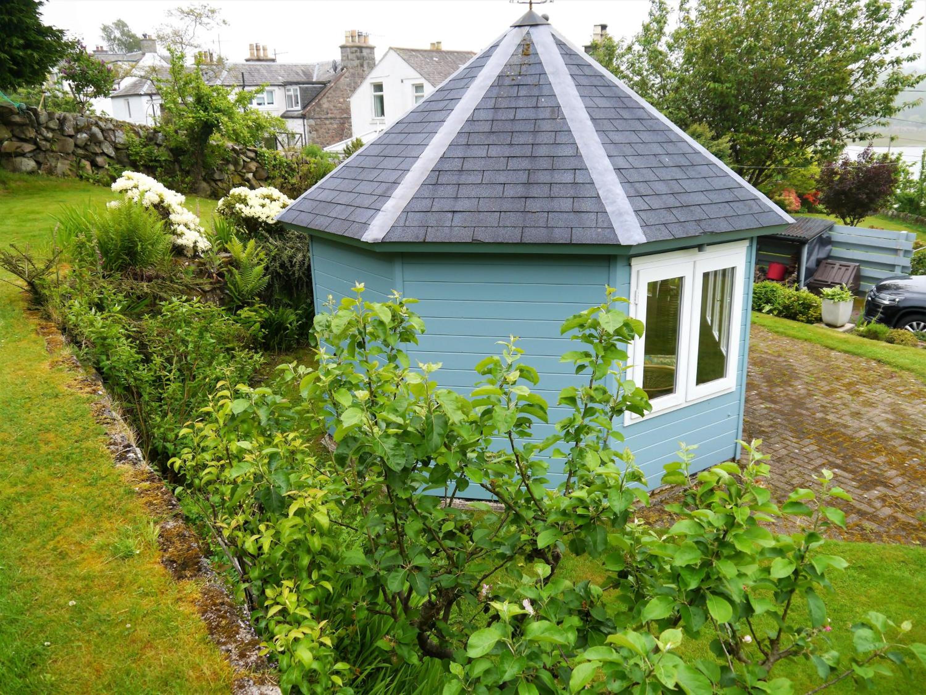 Phoenix Cottage