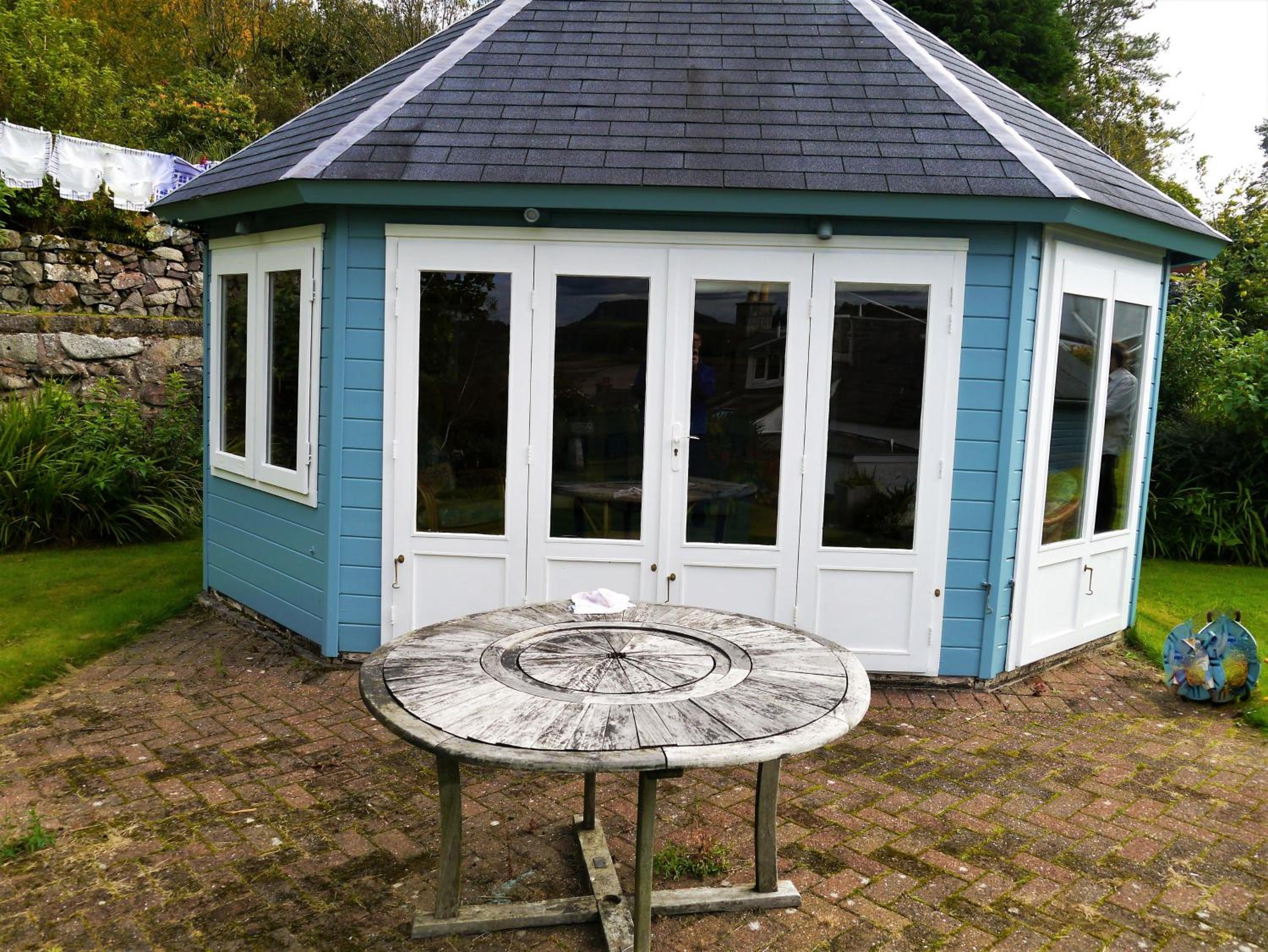 Phoenix Cottage
