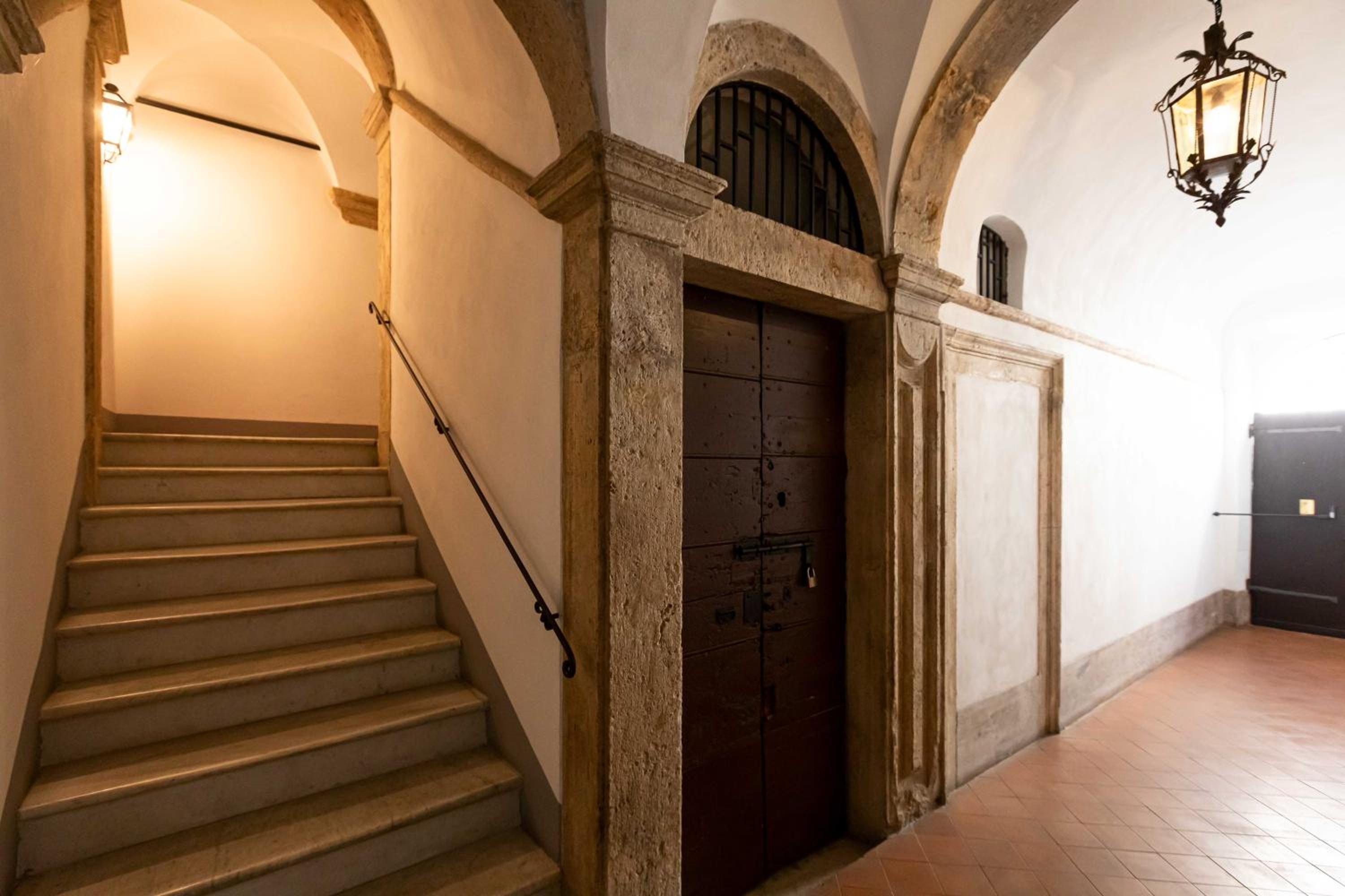 Apartment by the Pantheon with two Bedroom 2 bathroom