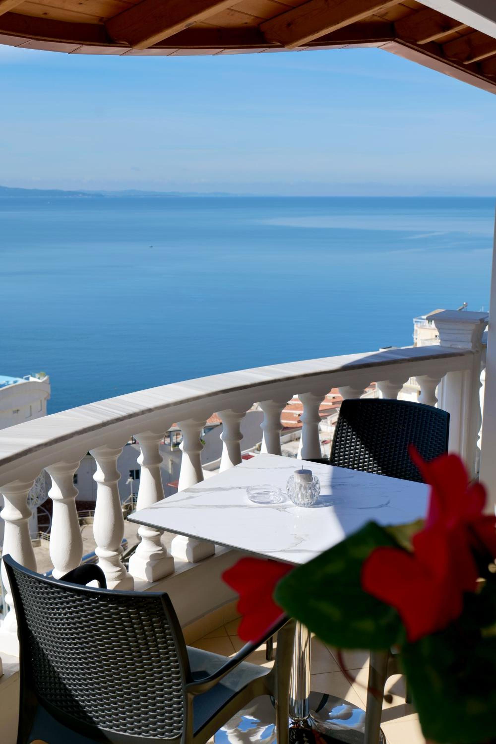 Osmani Rooms Sarande