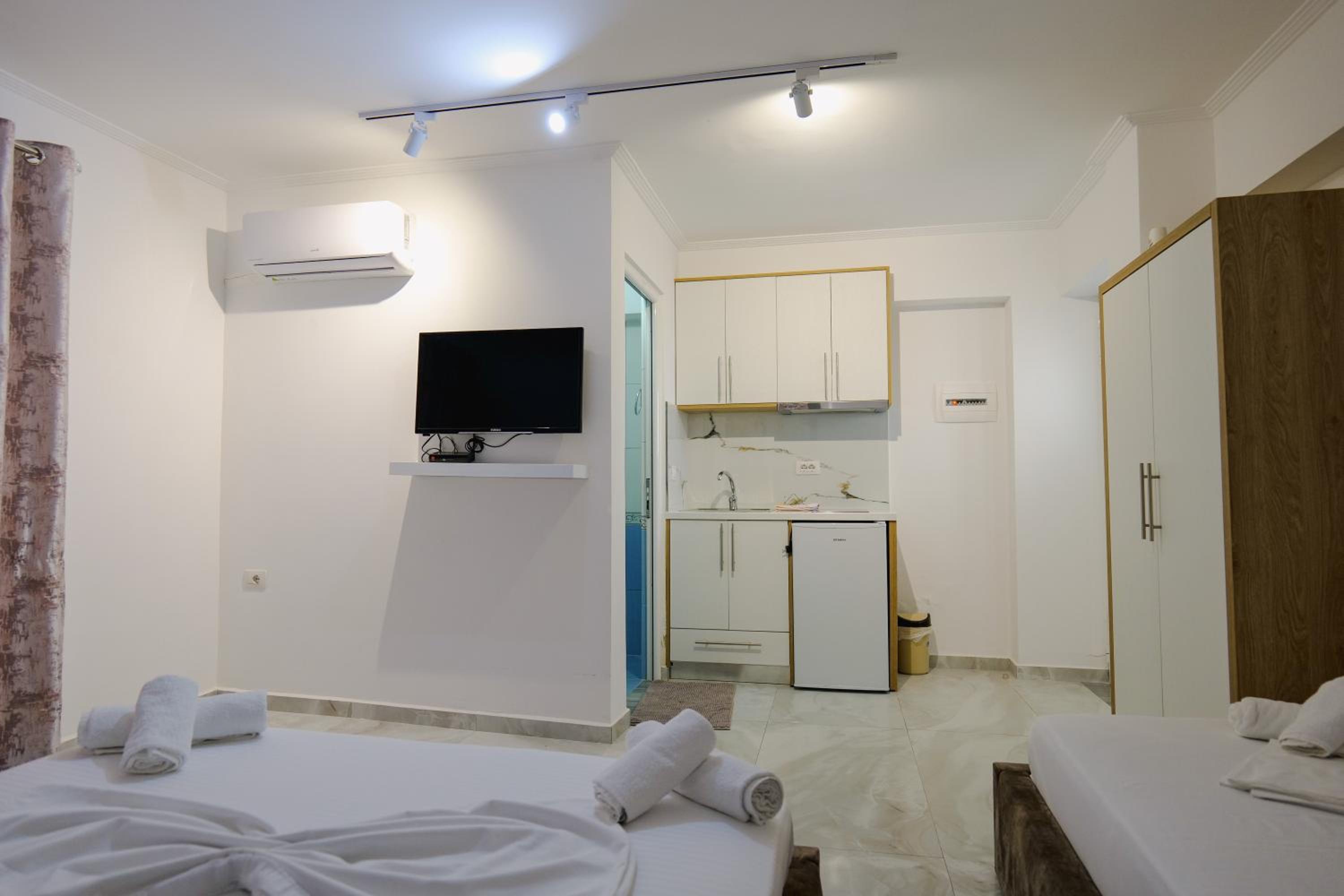 Osmani Rooms Sarande