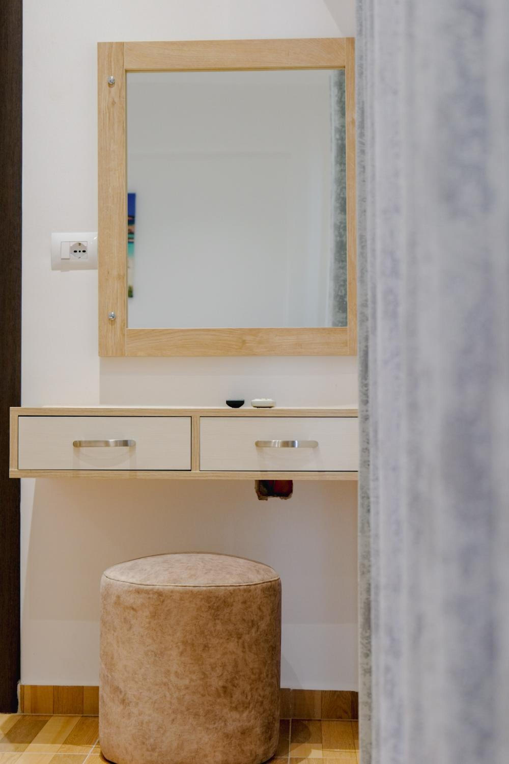 Osmani Rooms Sarande