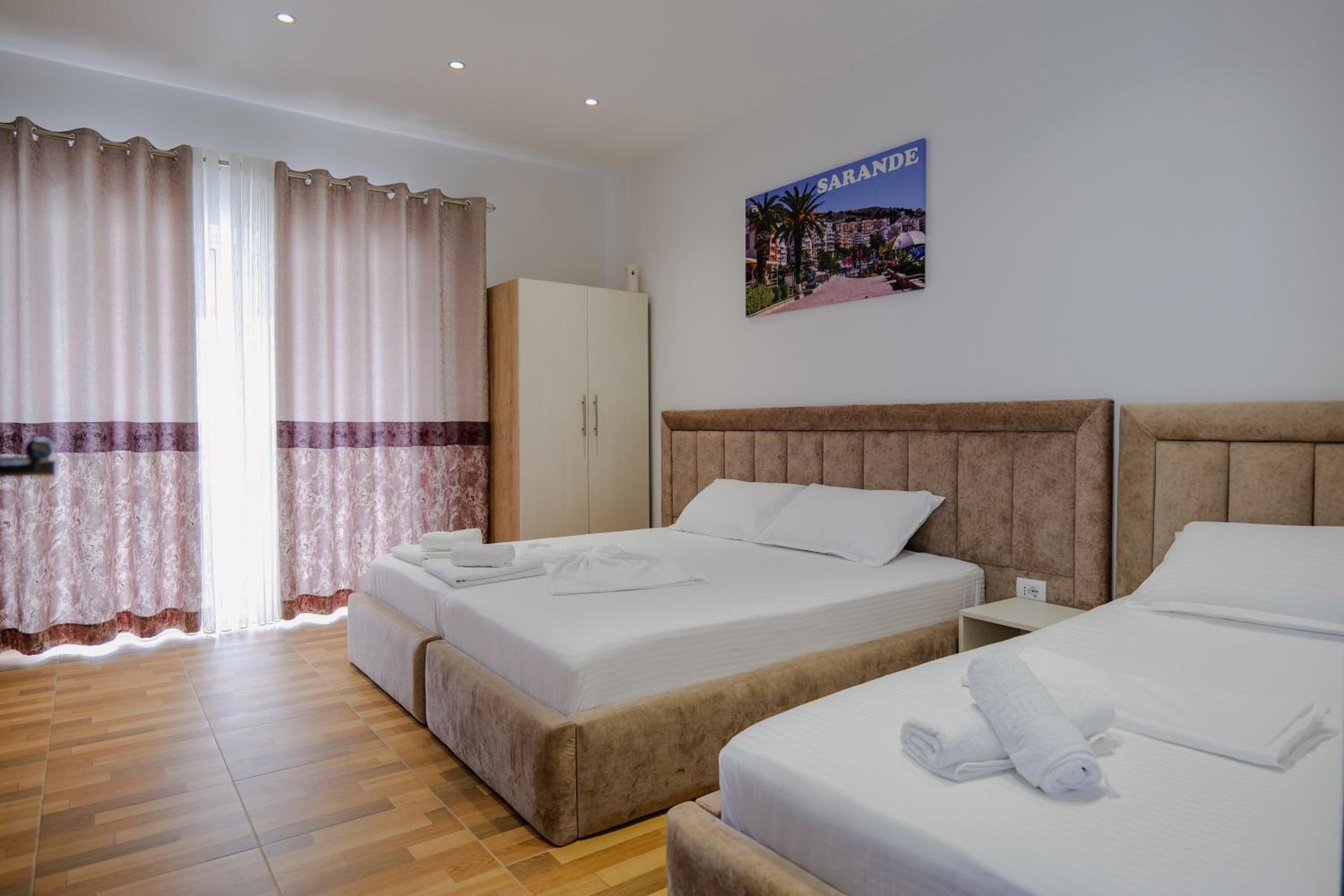 Osmani Rooms Sarande