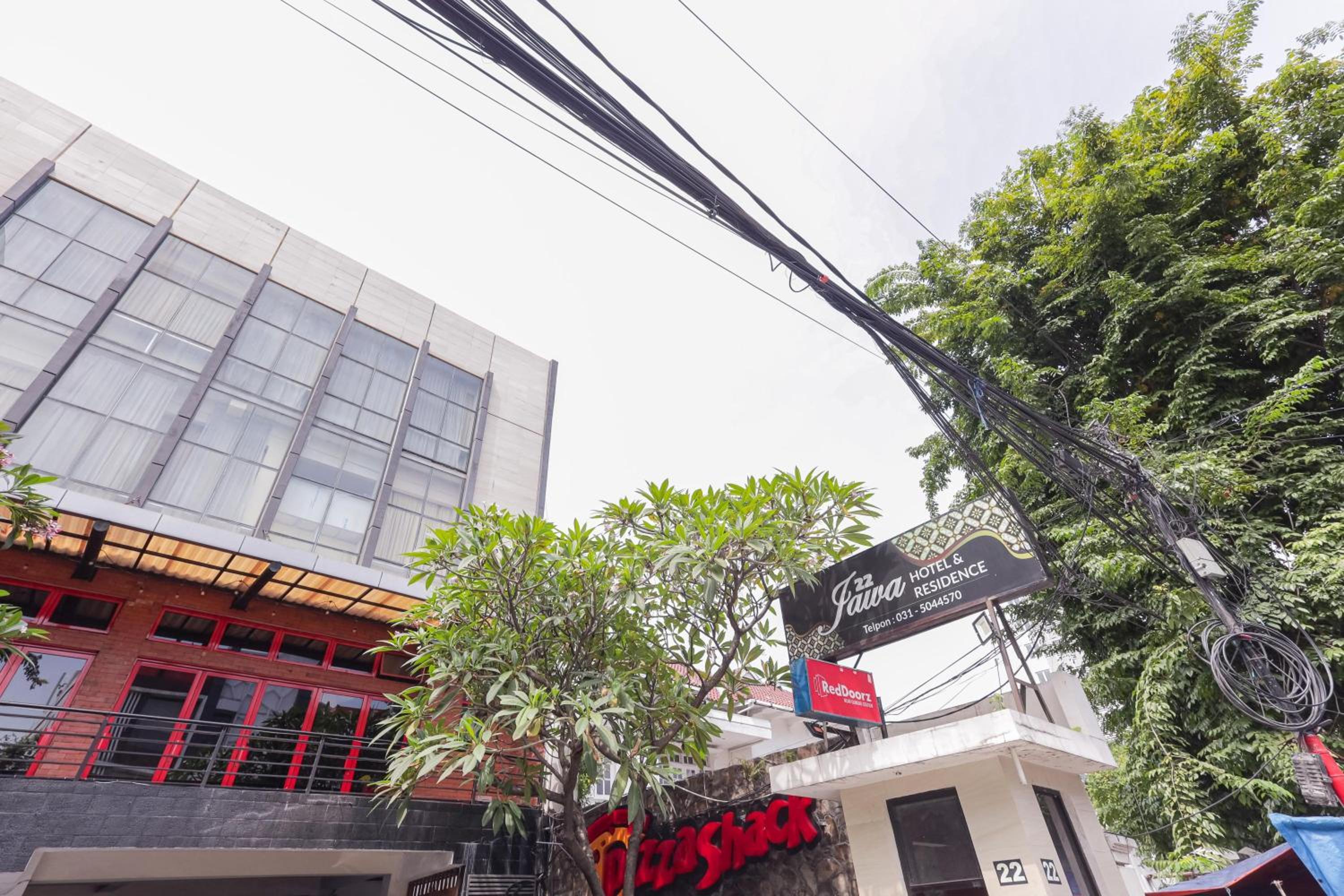 RedDoorz near Gubeng Station Surabaya