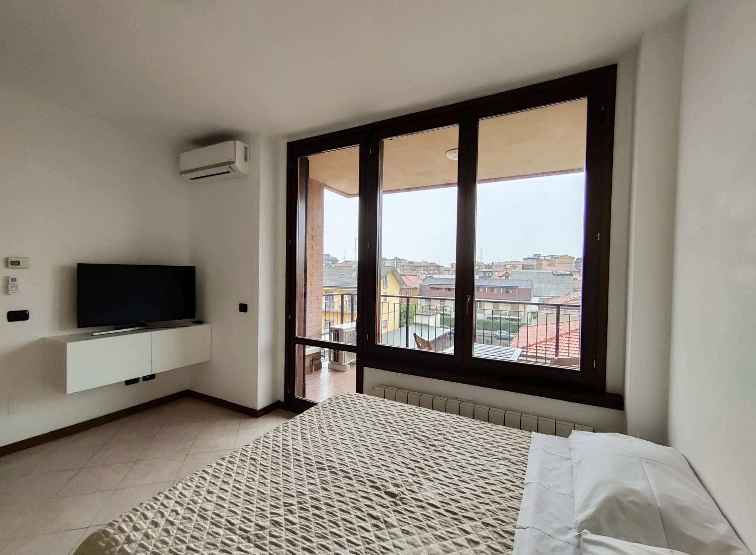 Parcheggio Privato - Appartamento a Milano