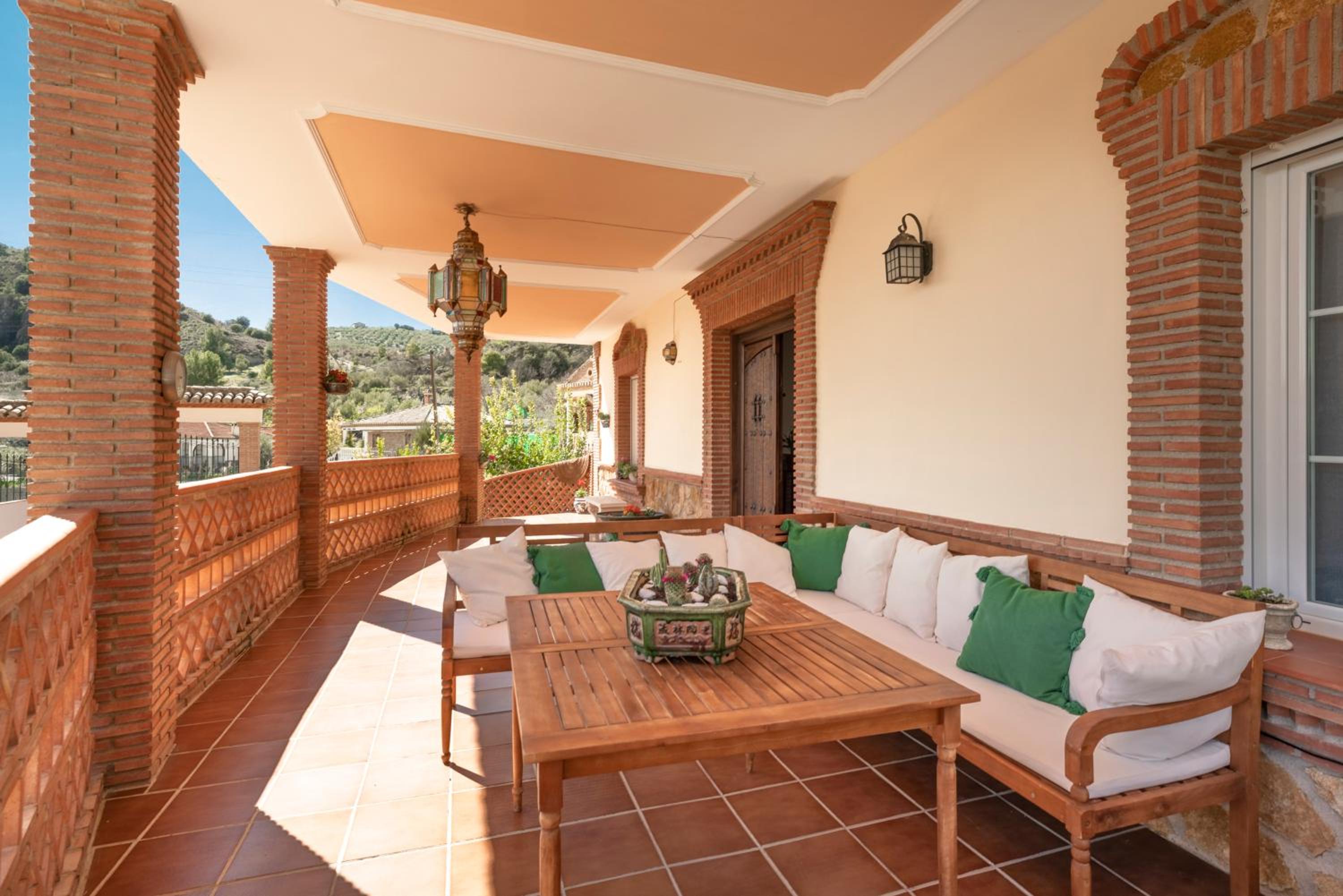 Villa La Gaviota - Piscina, jardín y barbacoa junto Ruta del Gollizno view 5