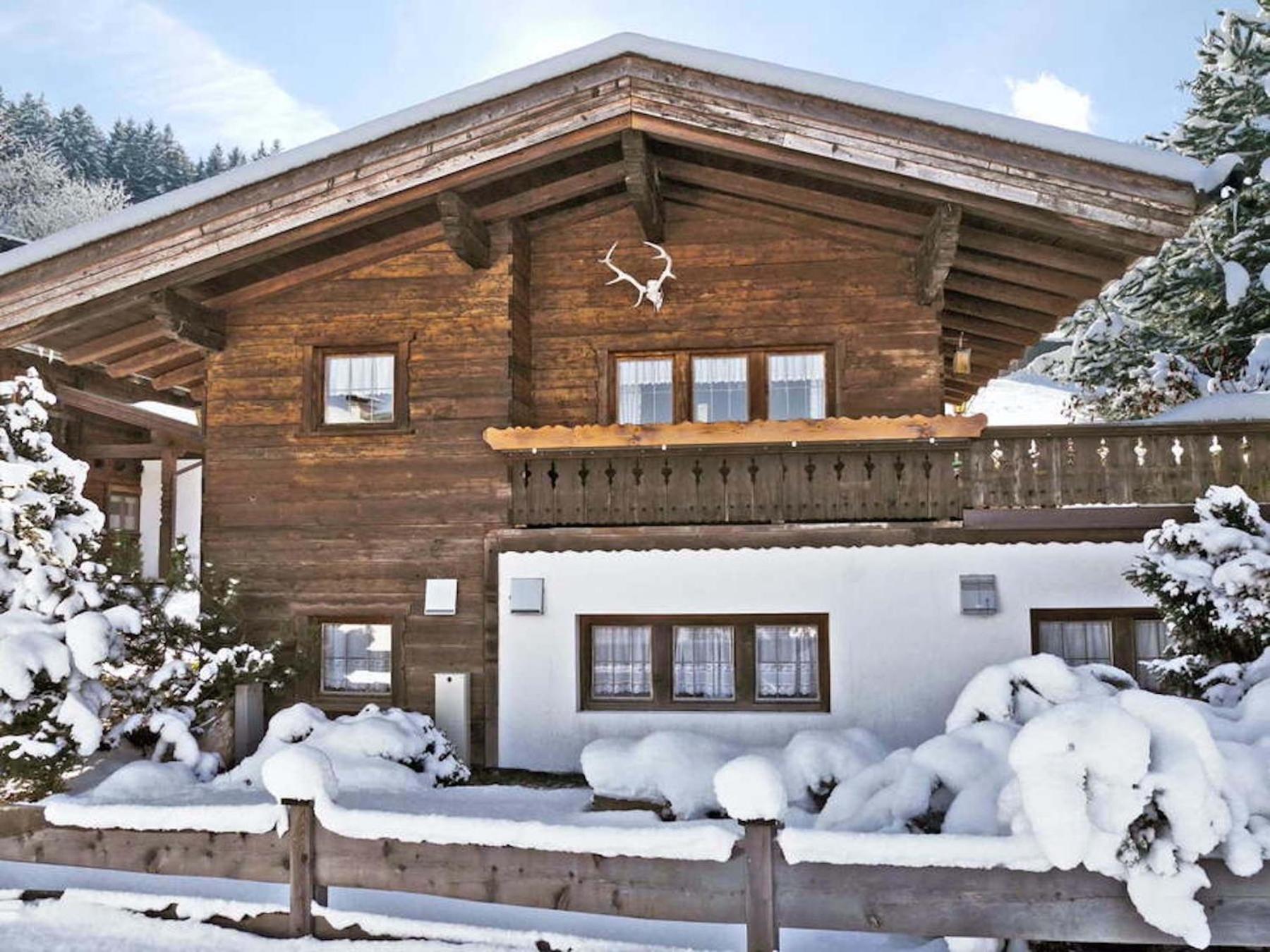 NINA's Chalet - by AlpenLuxus Collection