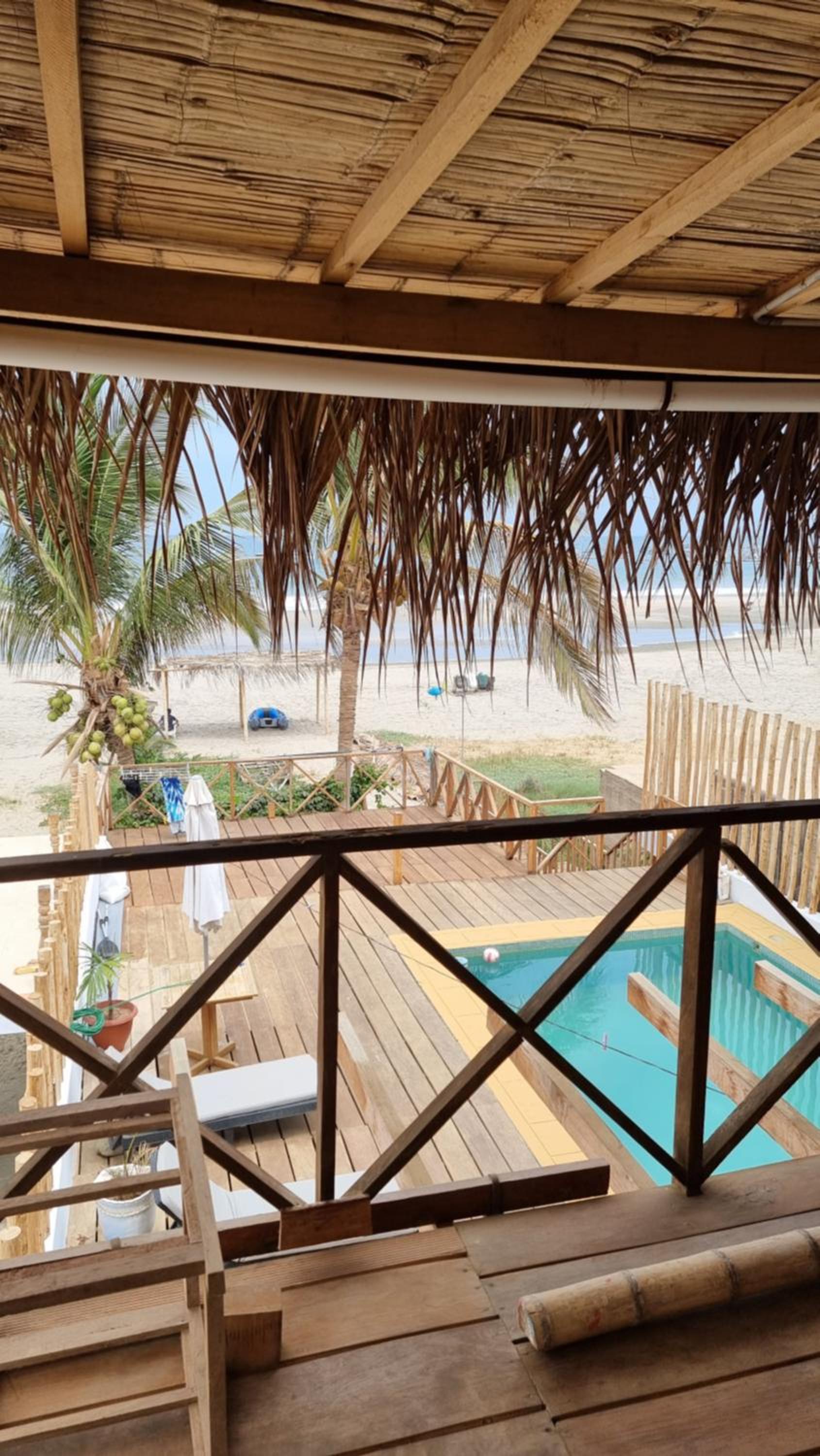 Hermosa casa de playa frente al mar view 3