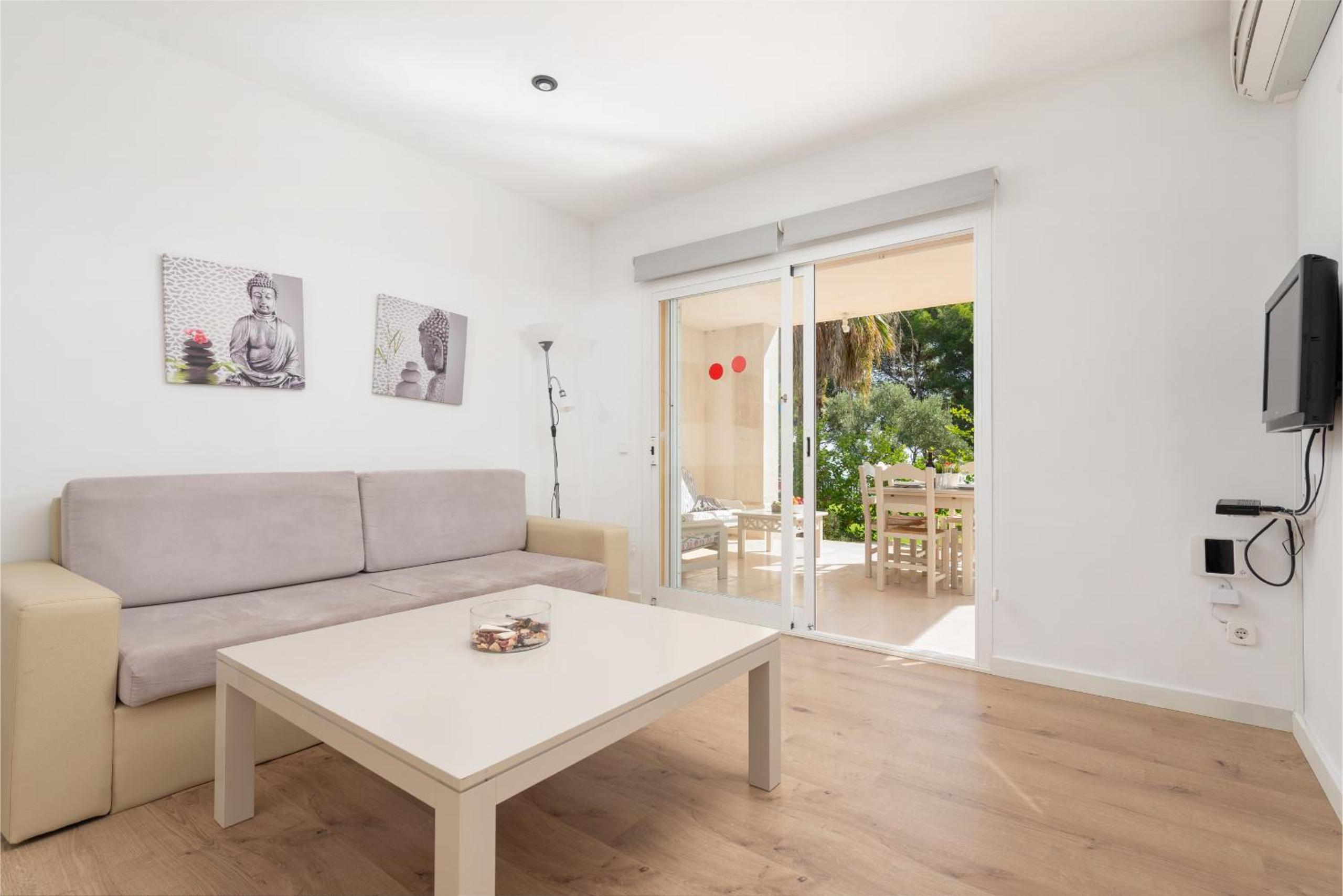 Apartment Countess Garden 3-2, Sun of the Bay 1B, at Alcudia Beach