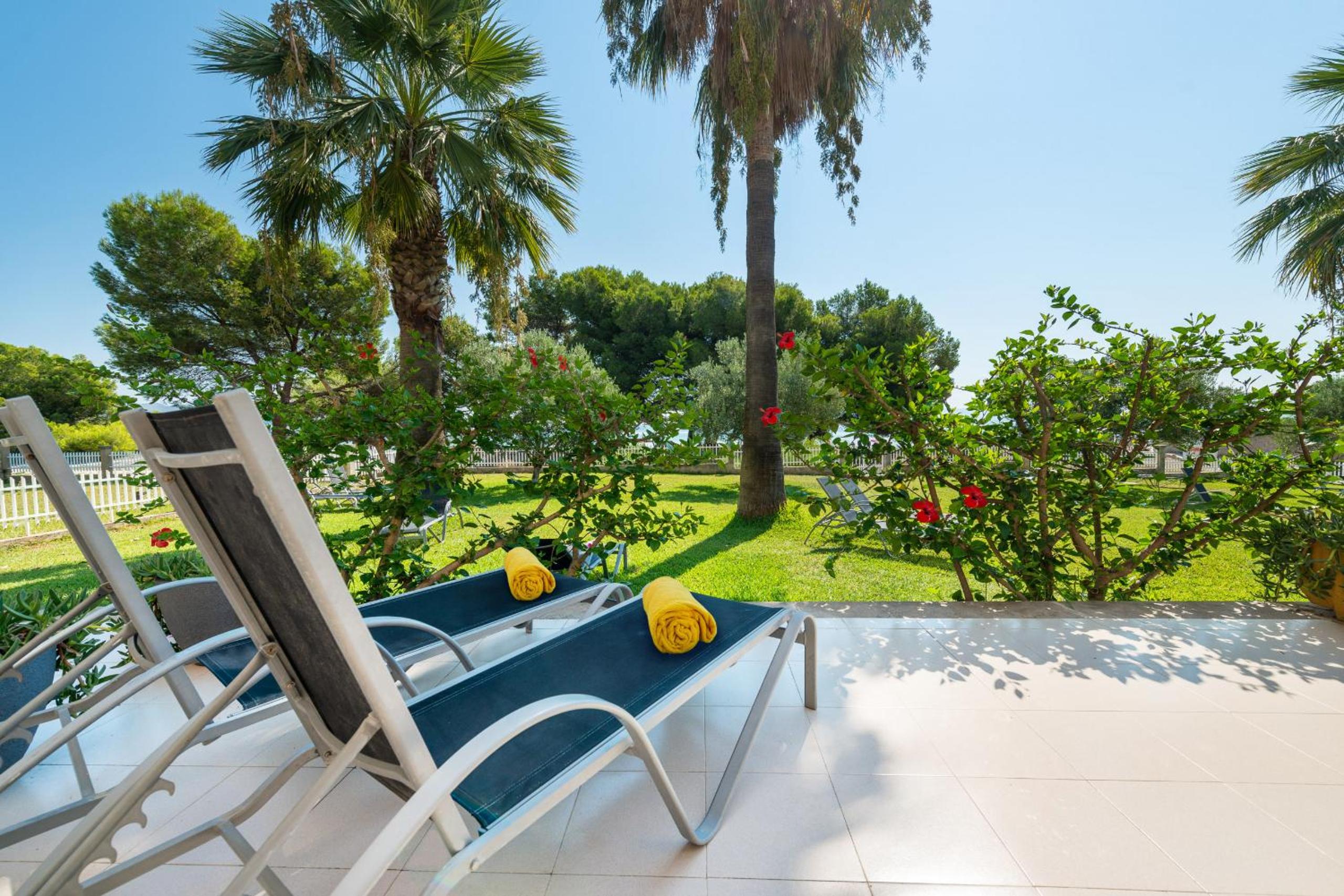 Apartment Countess Garden 3-2, Sun of the Bay 1B, at Alcudia Beach