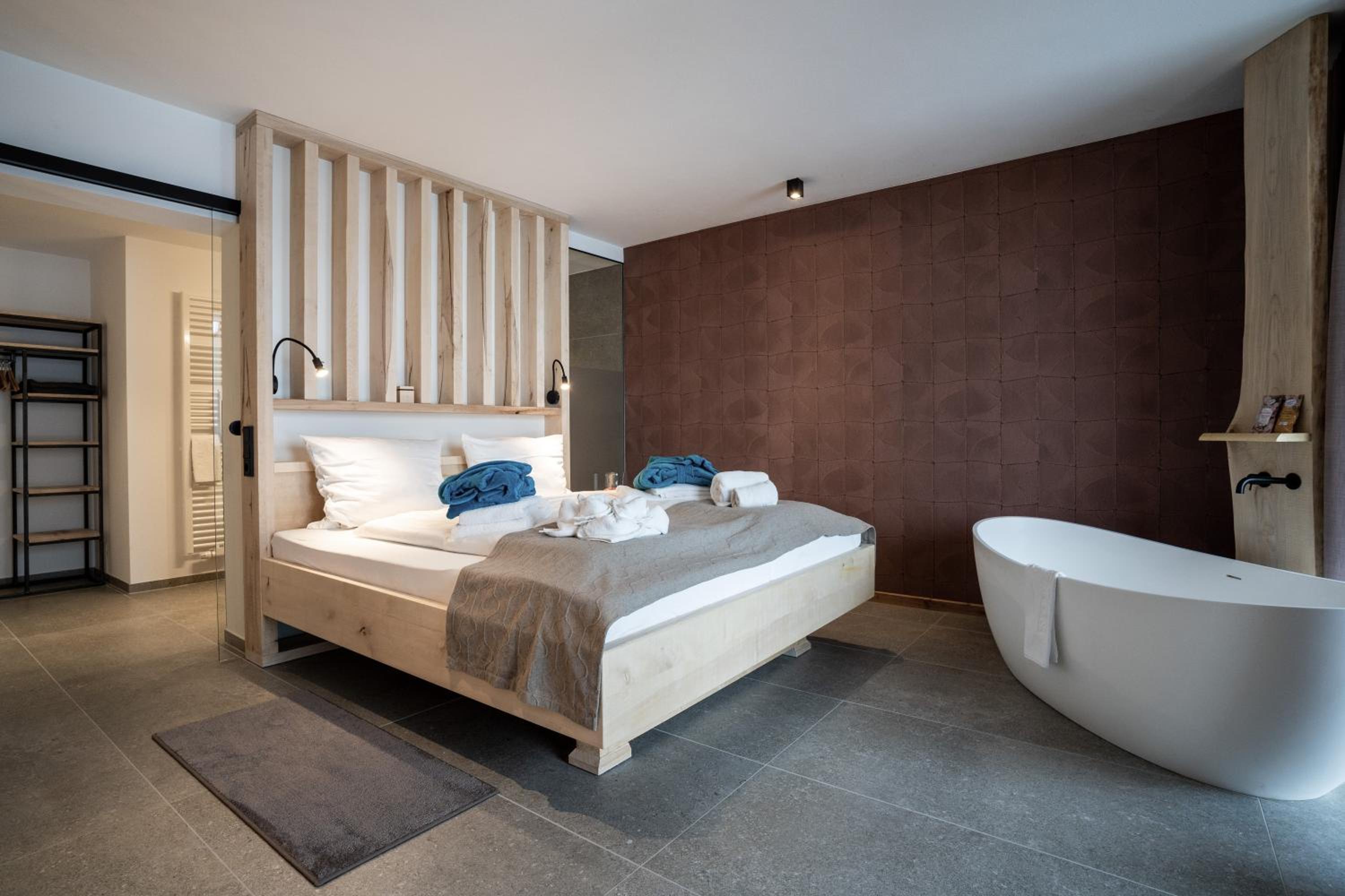 Forstgut - Premium Waldchalets und Lodge Suiten