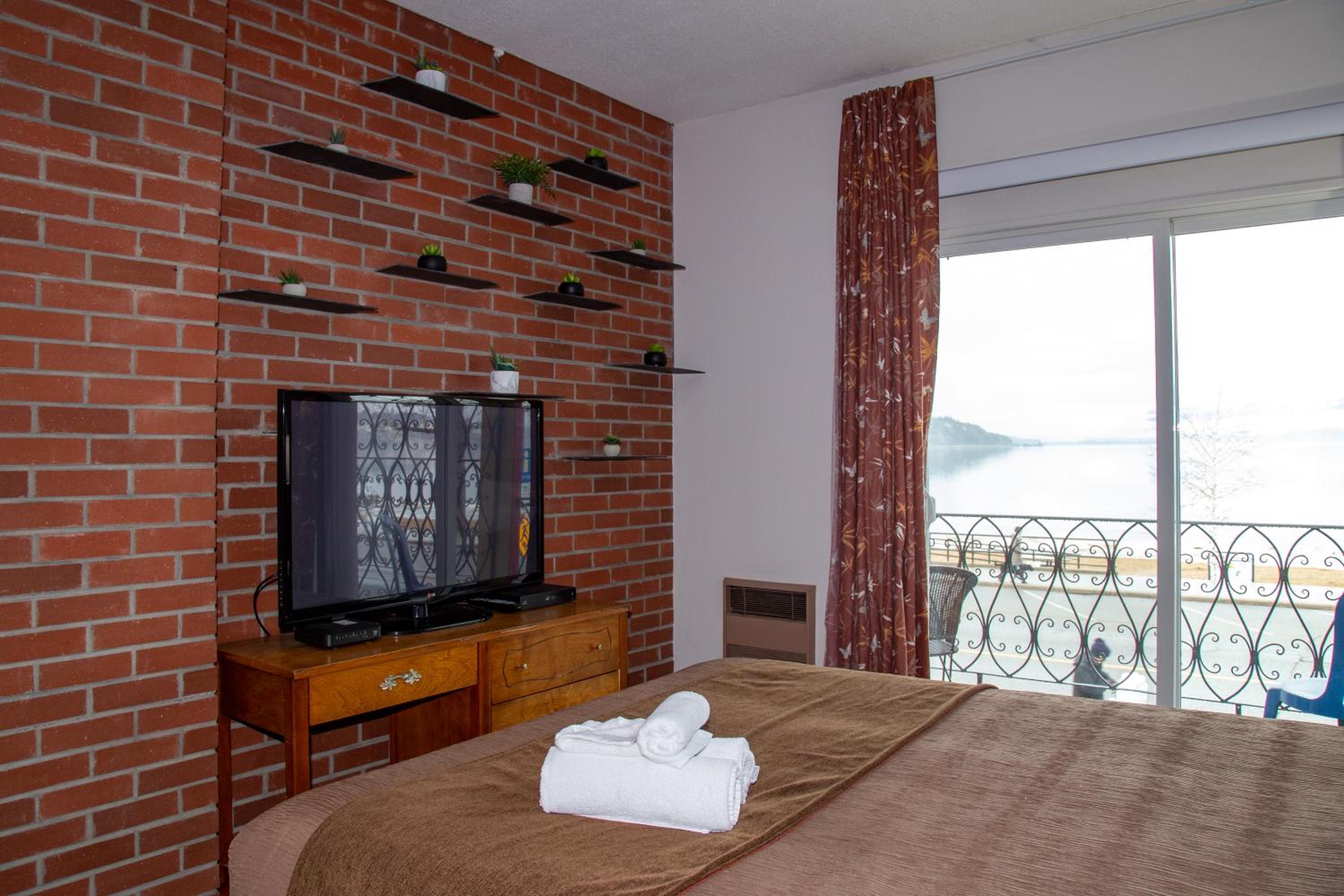 Spanish Villa Resort