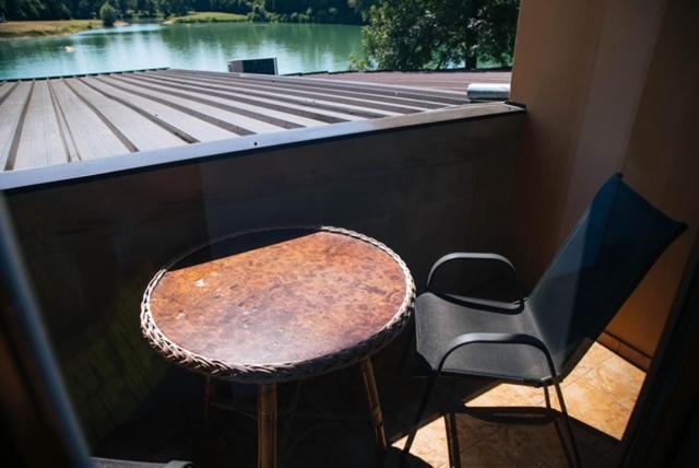 Jezero Laminci