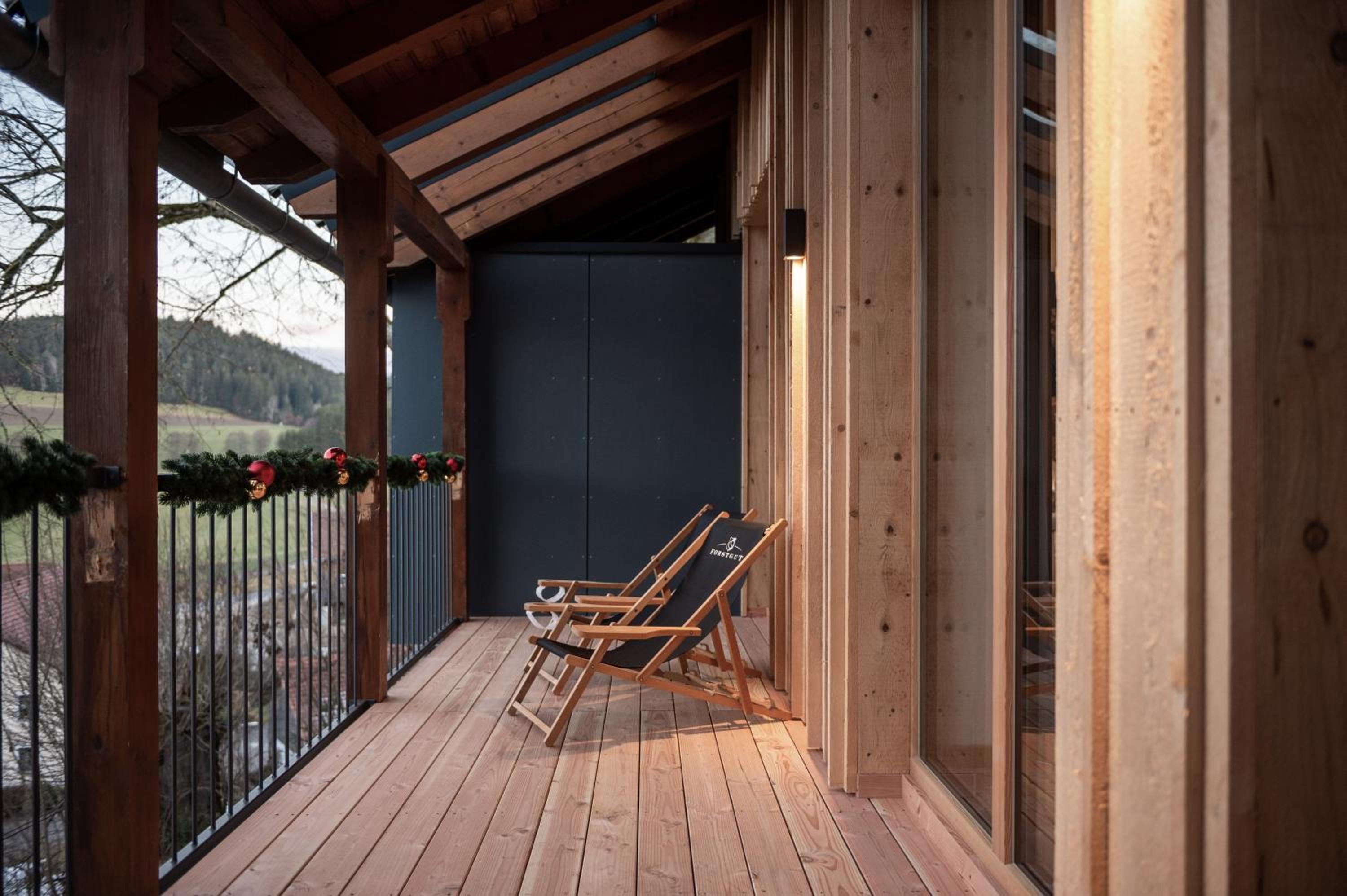 Forstgut - Premium Waldchalets und Lodge Suiten