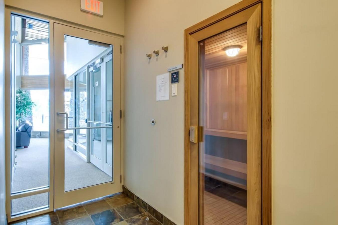 Top Floor Apartment at Amenity Rich Resort 406