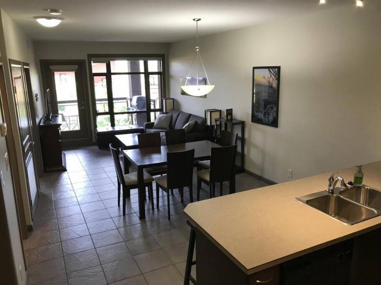 Playa del Sol Retreat Sleeps 6 with Pool and Hot Tub view 3