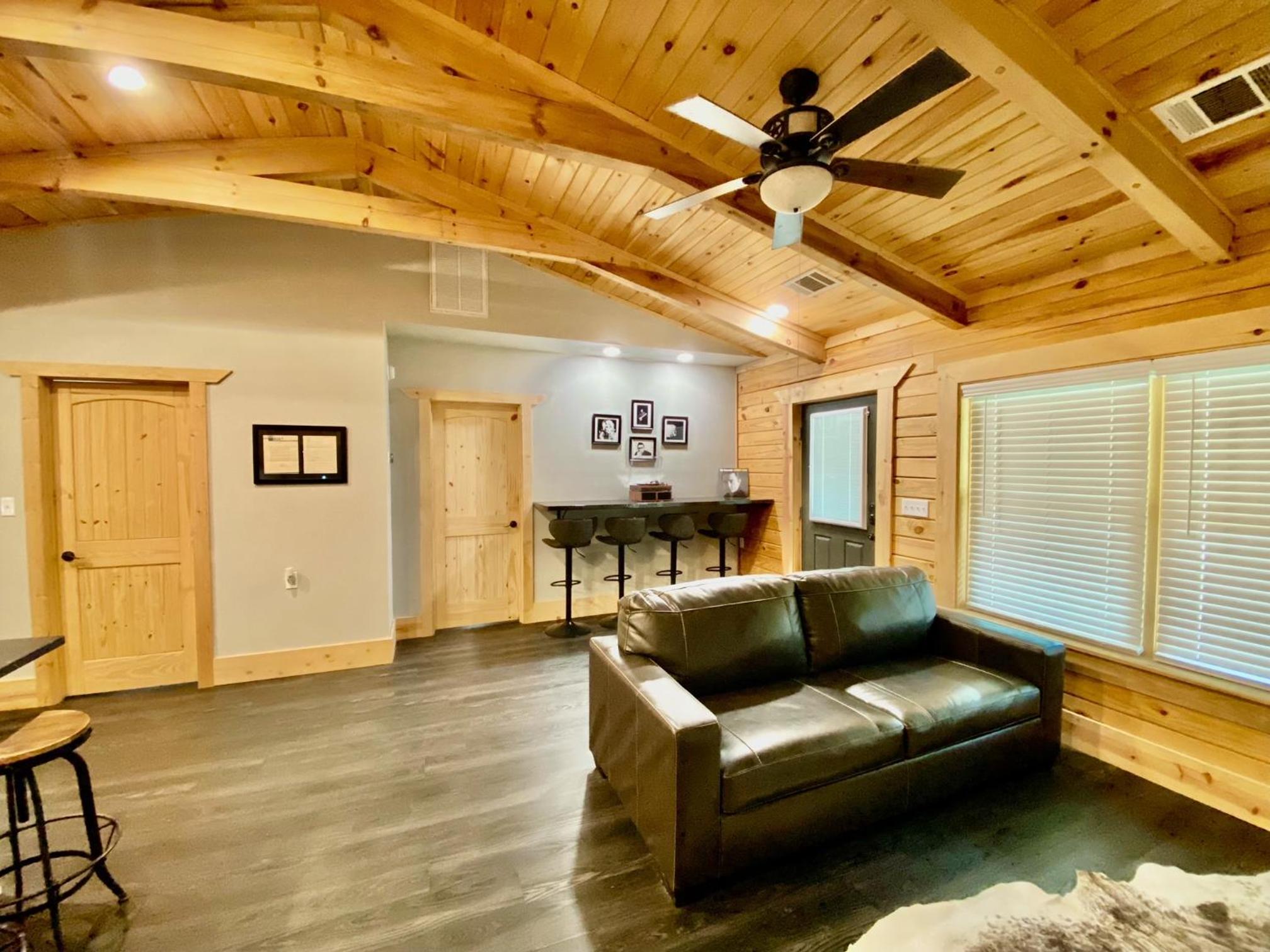 Cabin at Chitt's Creek view 3