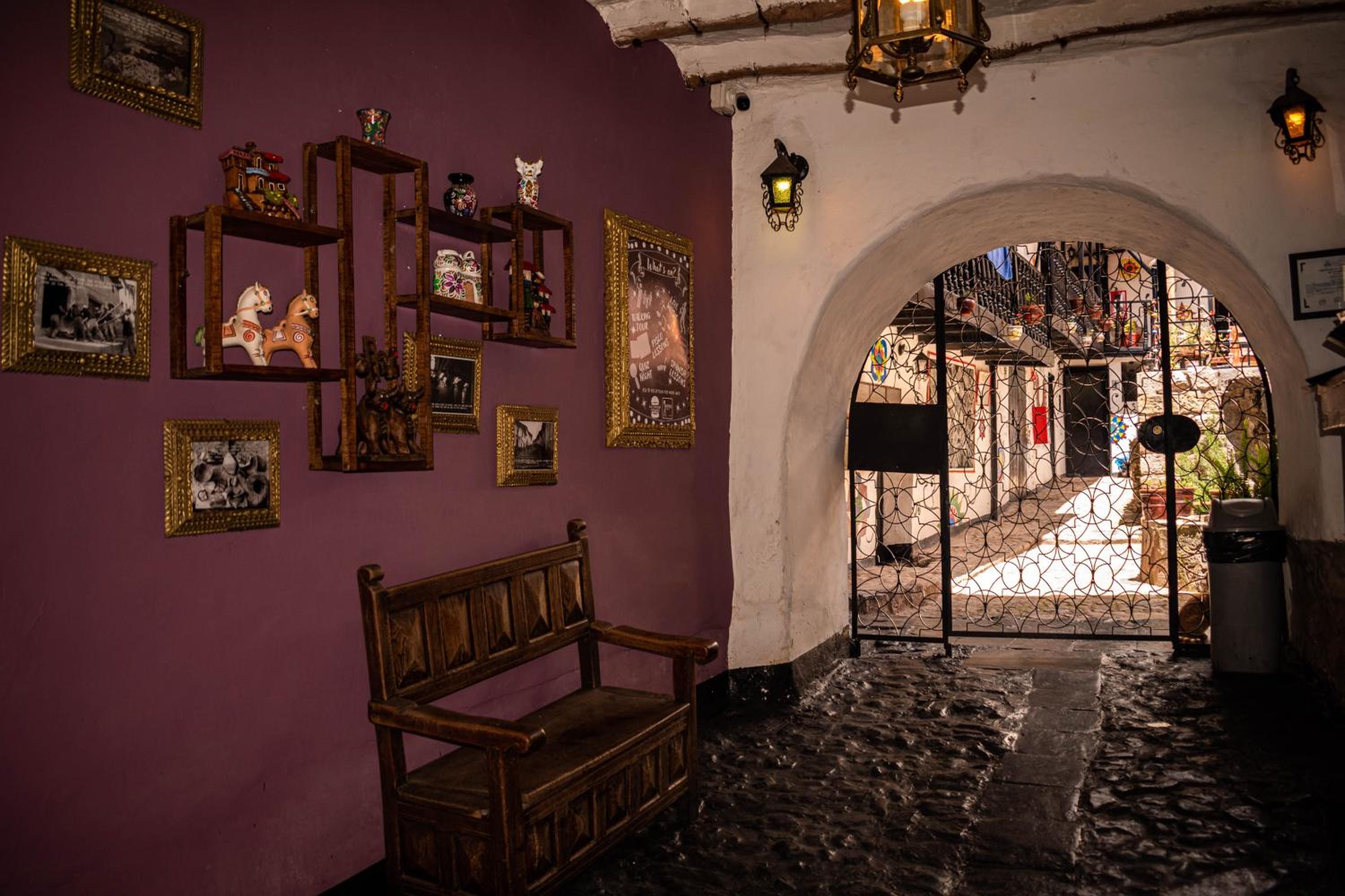 Intro Hostels Cusco