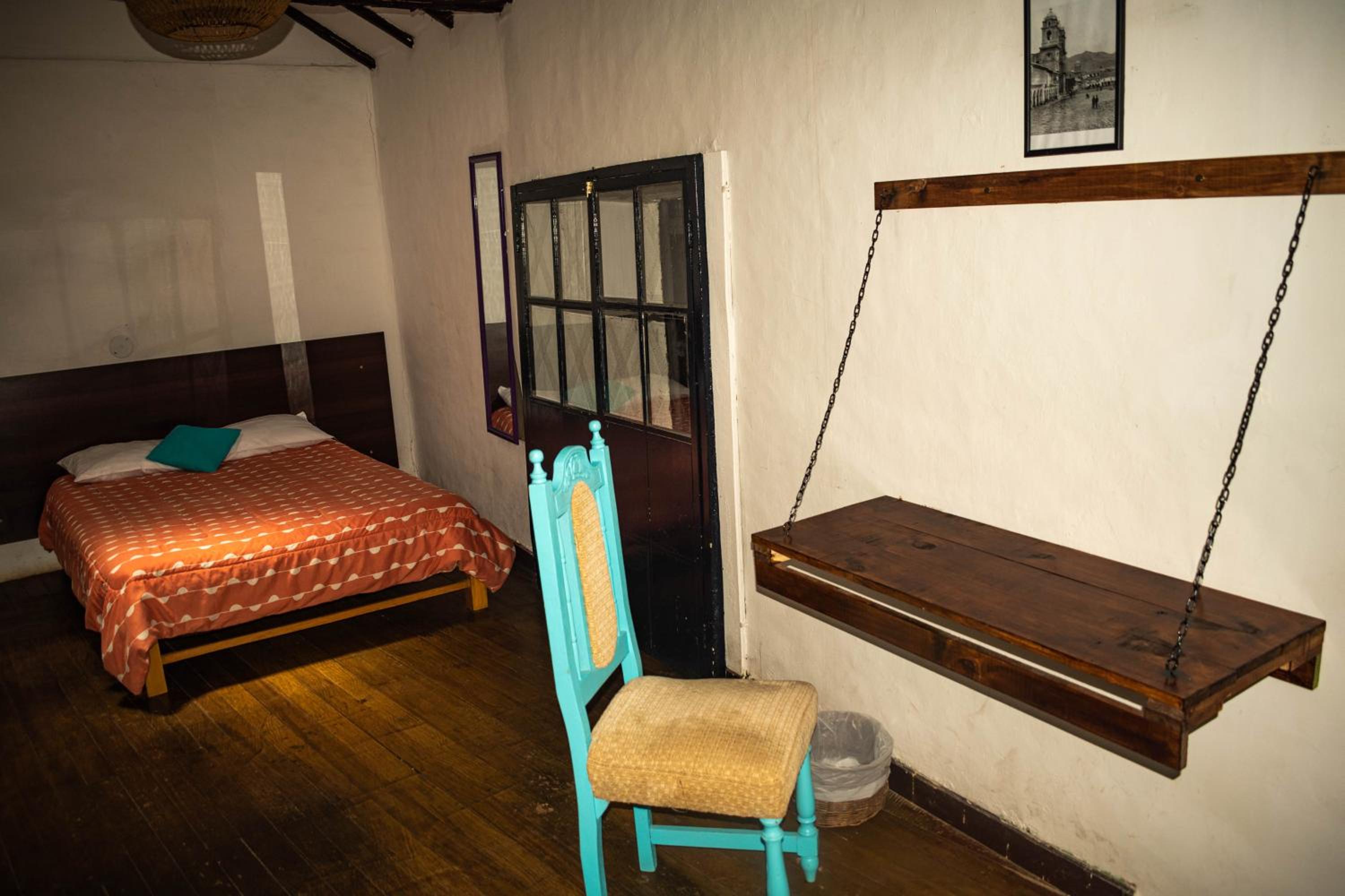 Intro Hostels Cusco