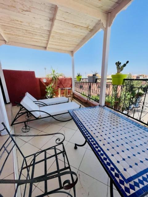 résidence qarya syahia private roof terrasse