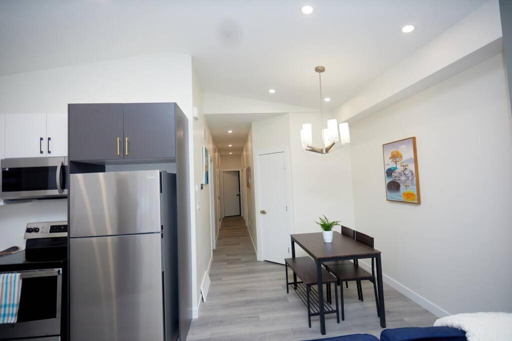 Comfortable home near airport