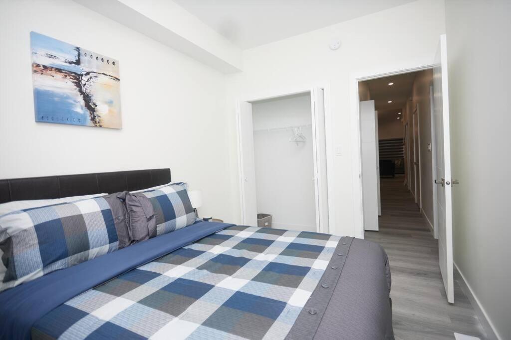Comfortable home near airport