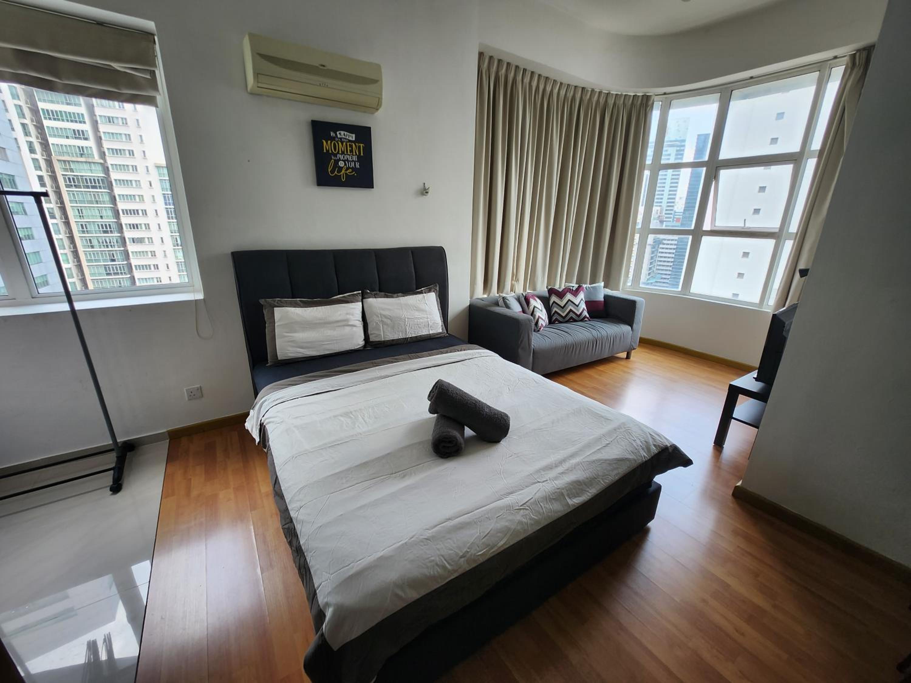 Parkview Service Apartments