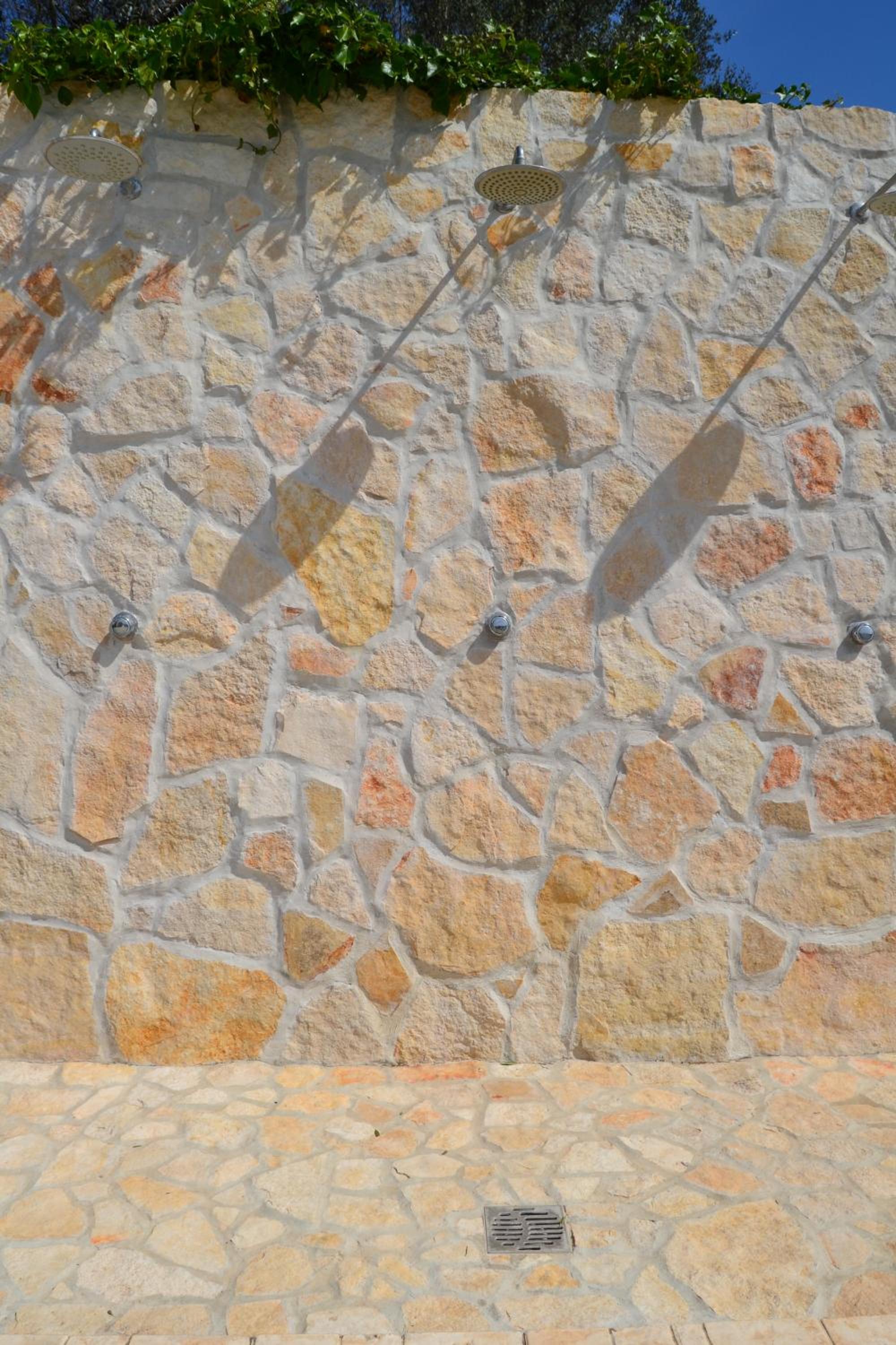 Photo 40