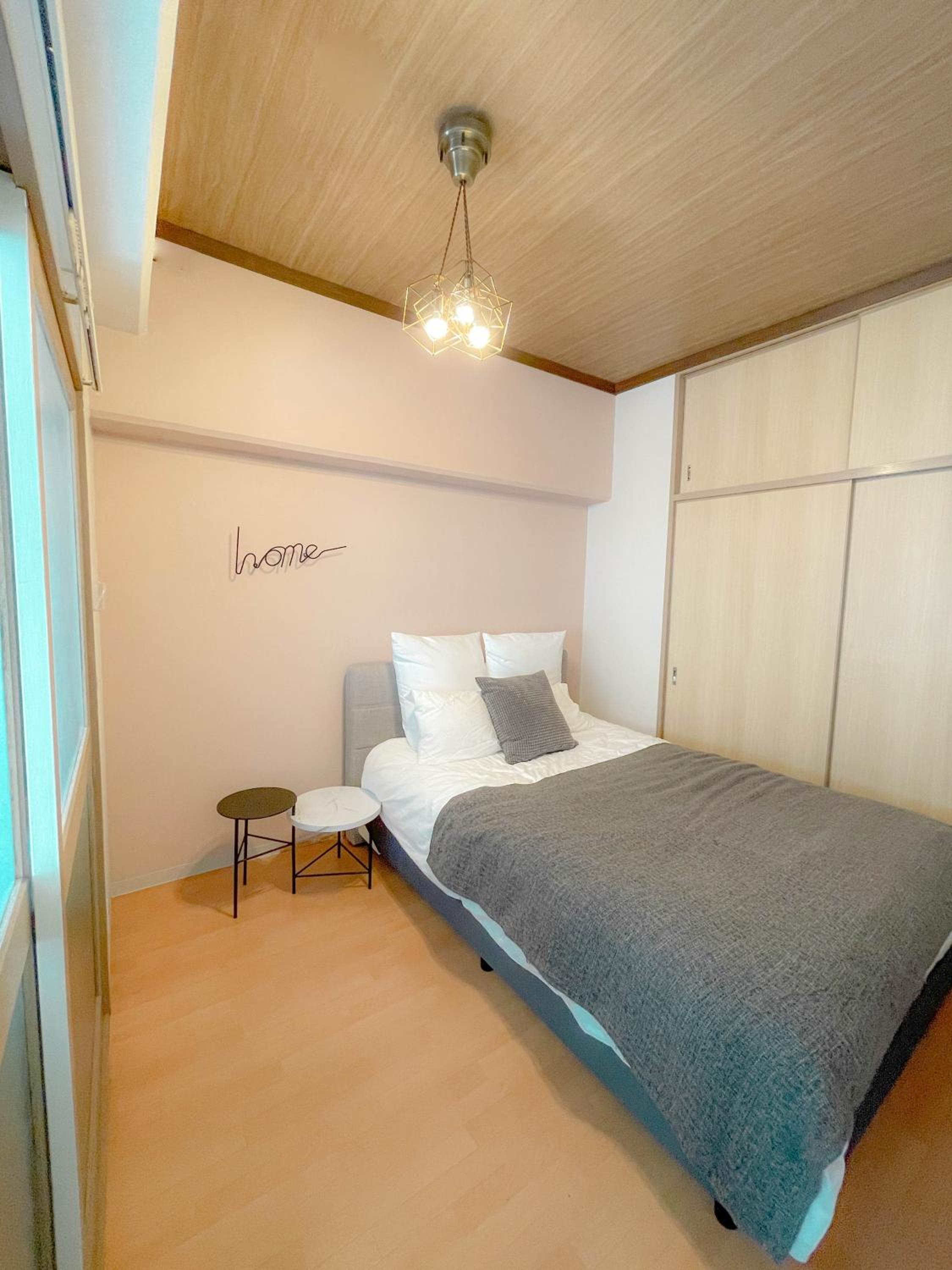 Accommodates up to 11 guests!!Staypia Condominium Namba Ebisu