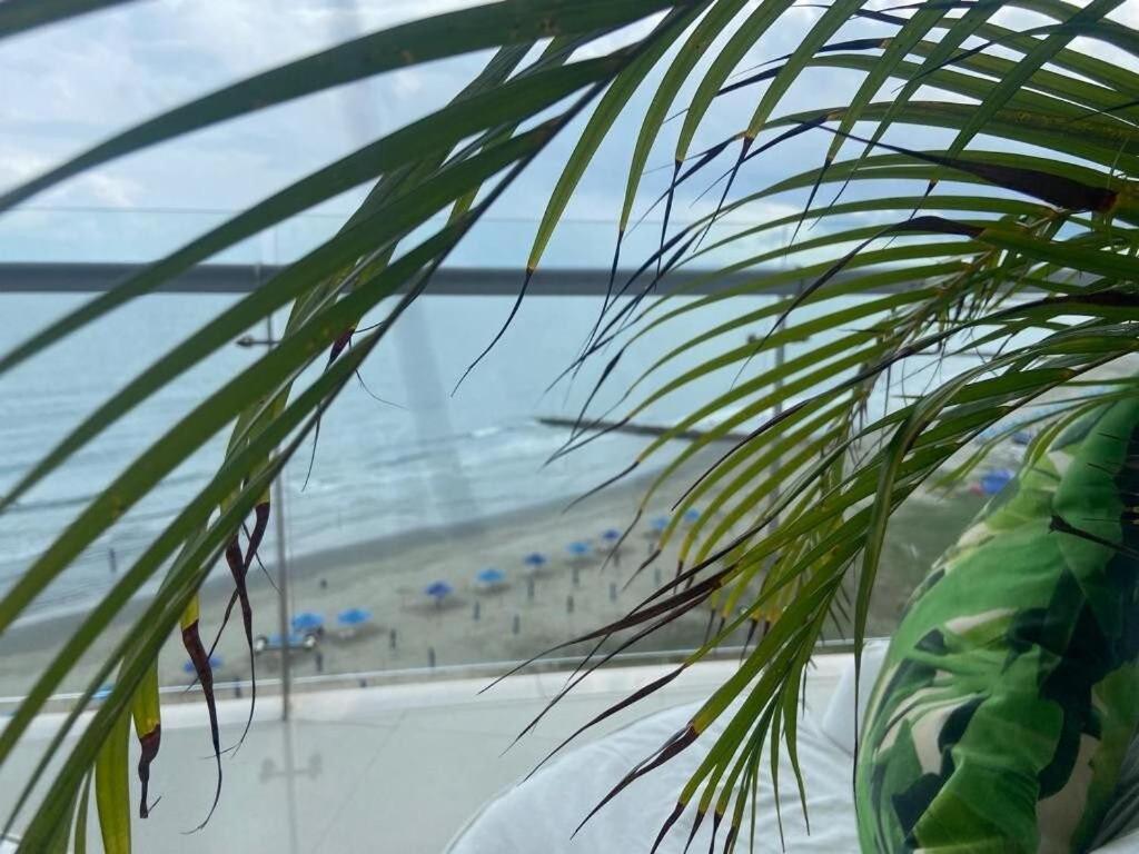 Frente al Mar home office 7B