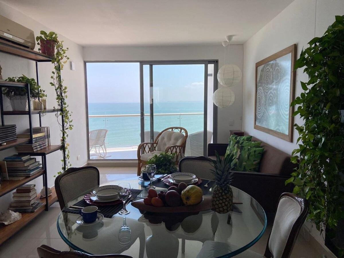 Frente al Mar home office 7B