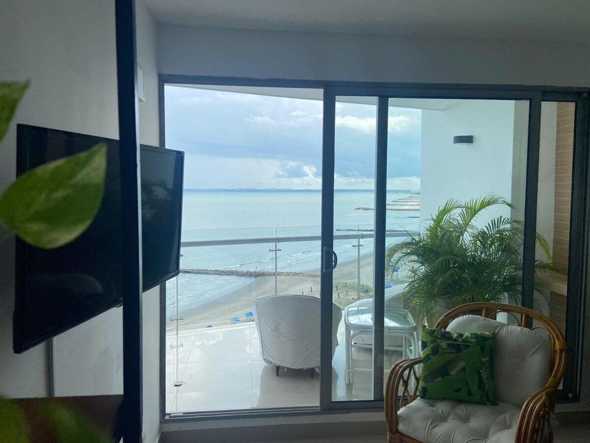 Frente al Mar home office 7B
