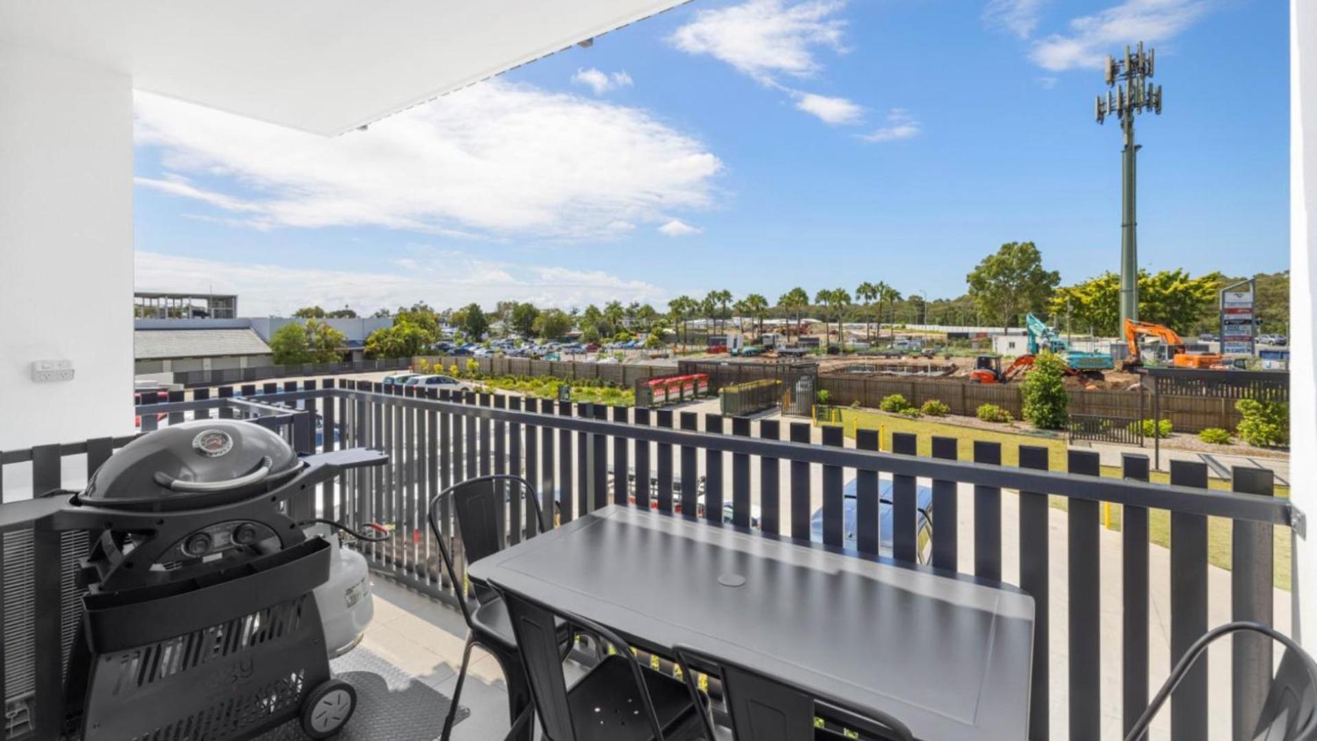 High End Marina Getaway