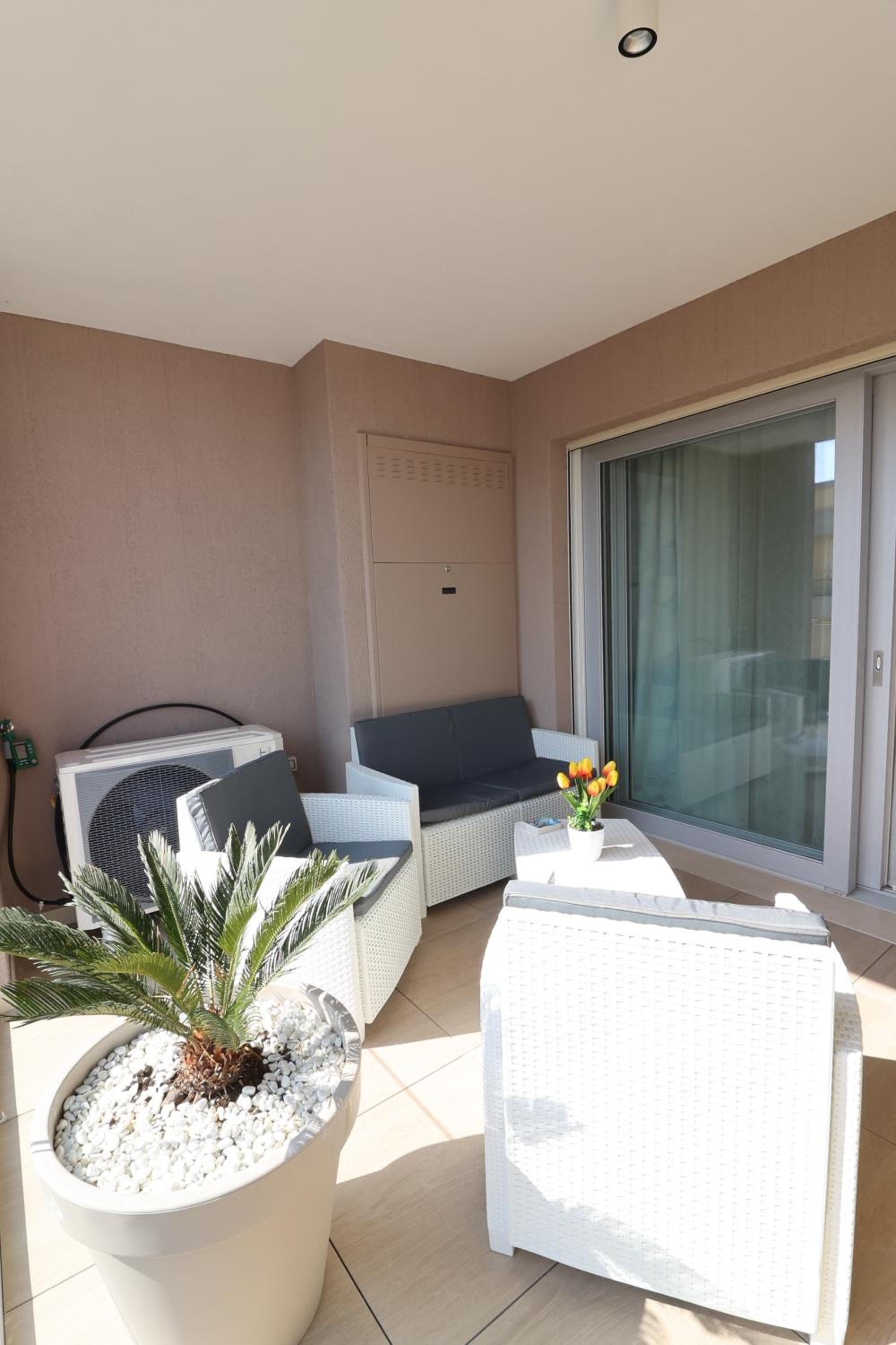 Ad un passo dal mare view 3