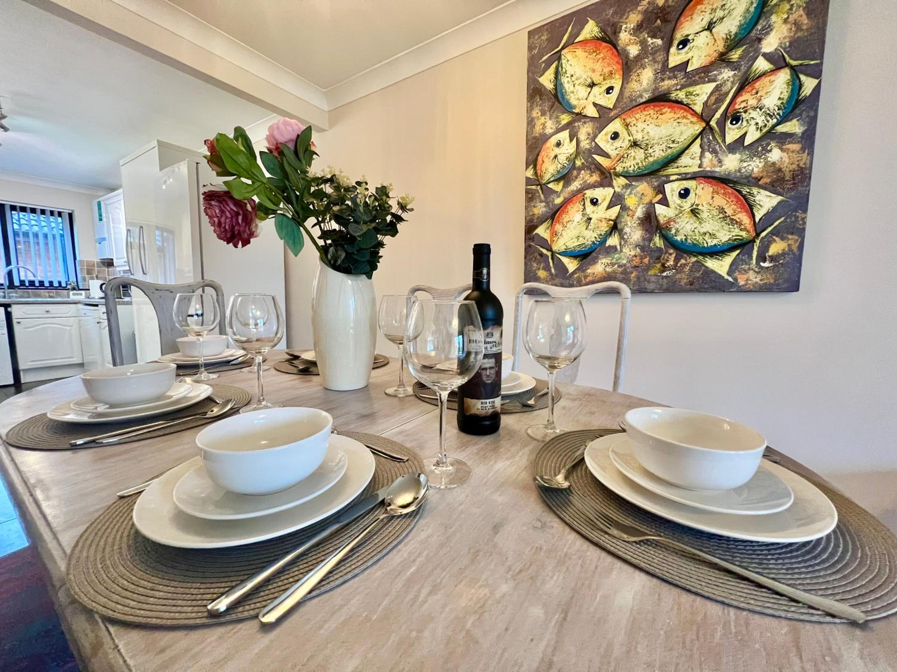 3 Bedroom house - Sandown view 3