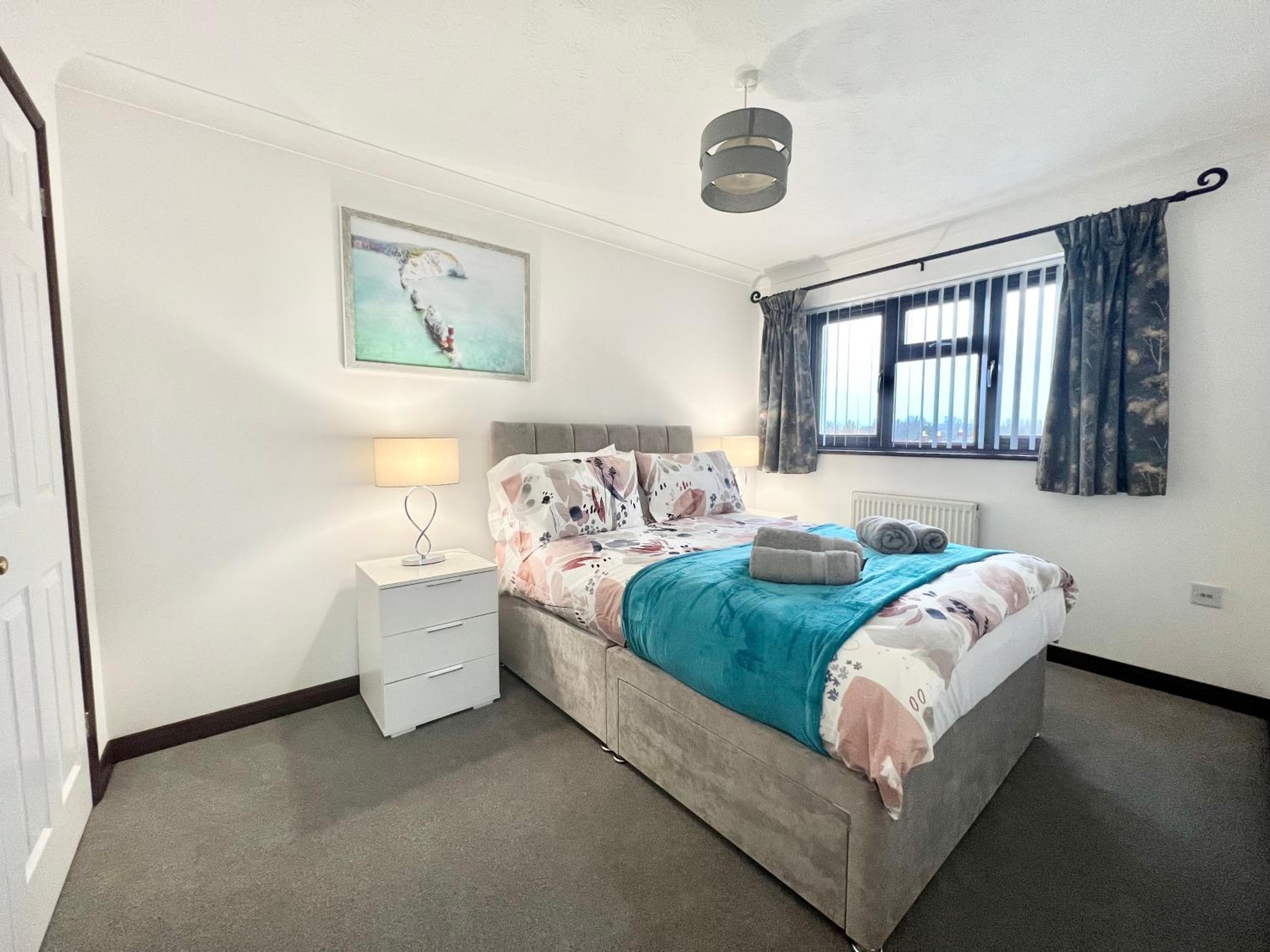 3 Bedroom house - Sandown view 5